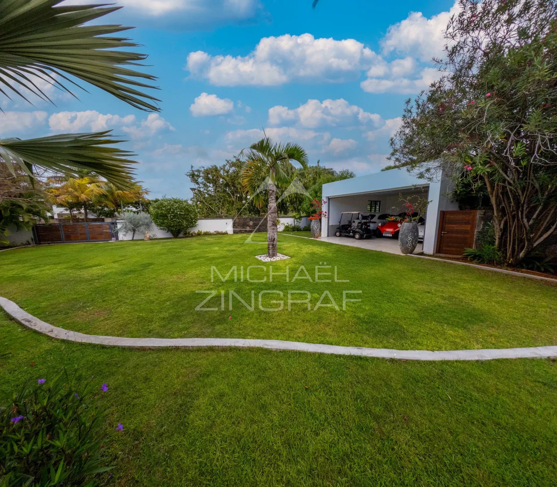 Villa d'Exception à Azuri – Luxe Absolu entre Golf, Lagon et Marina