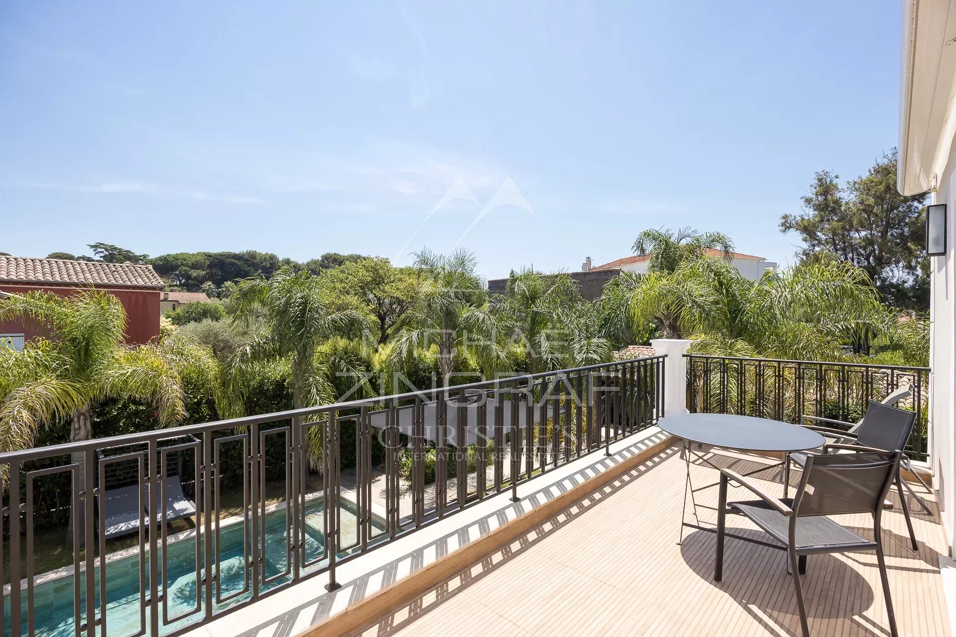 Cap d'Antibes - Superbe villa contemporaine