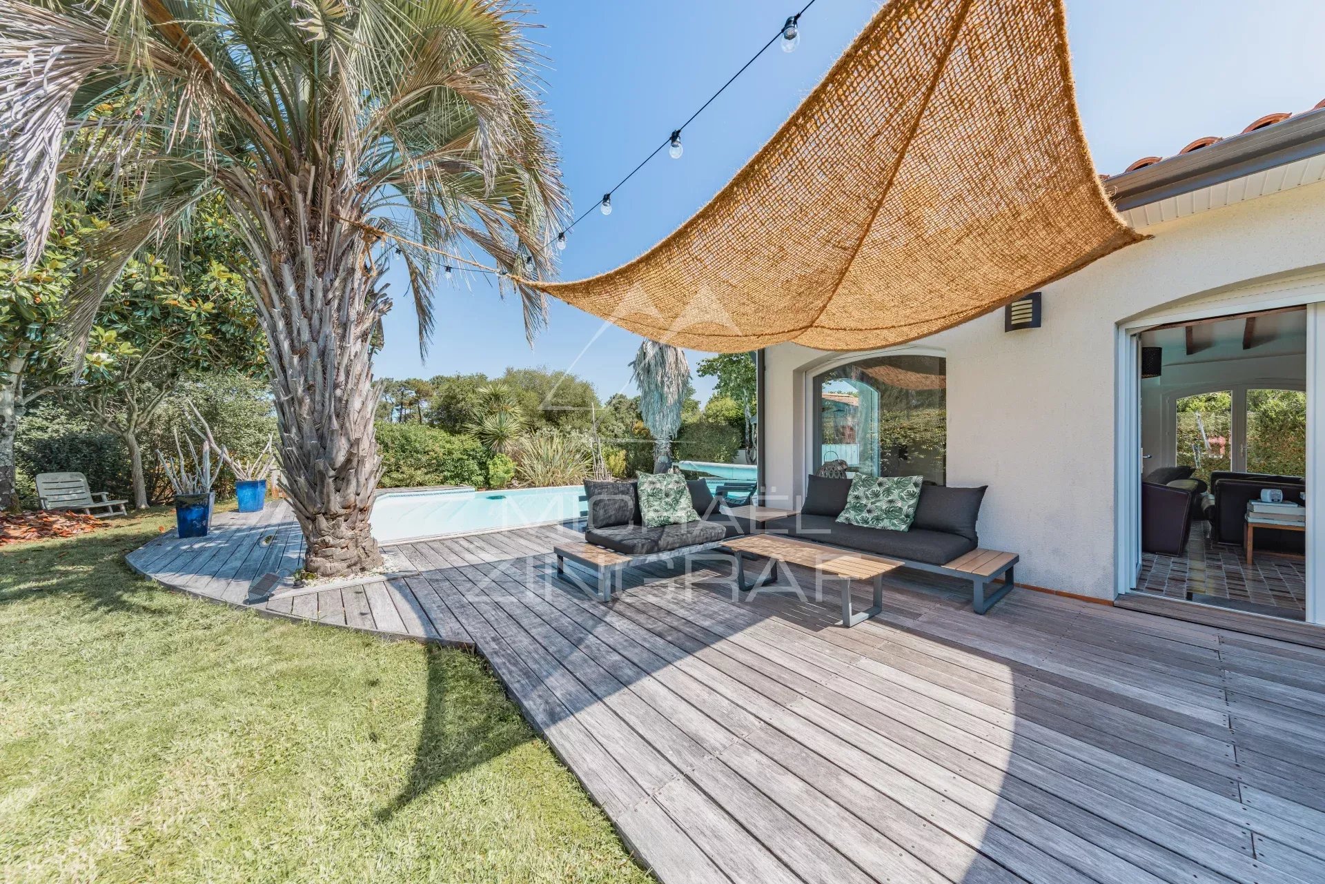 Moderne Villa mit 5 Schlafzimmern