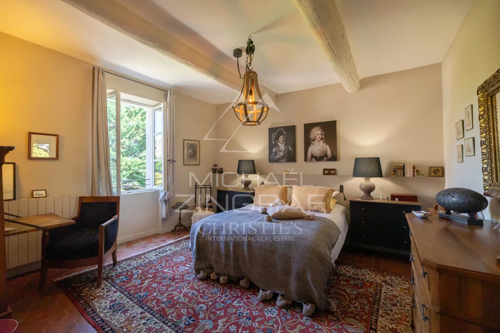 Exclusivité - Proche de l'Isle-sur-la-Sorgue - Magnifique maison de maître rénovée avec piscine
