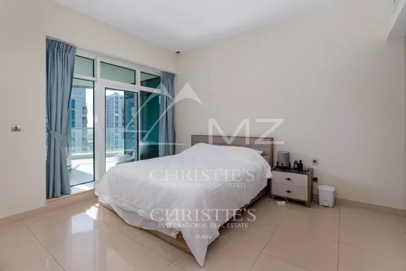 Large 2 bed apt | Study | Tenanted | Marina views