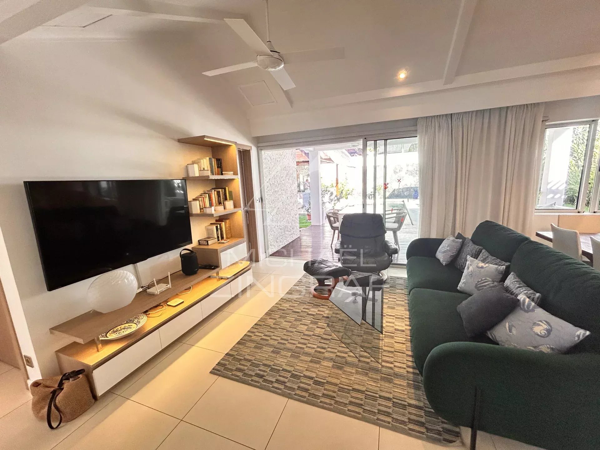 Villa située dans une résidence sécurisée à Grand Baie