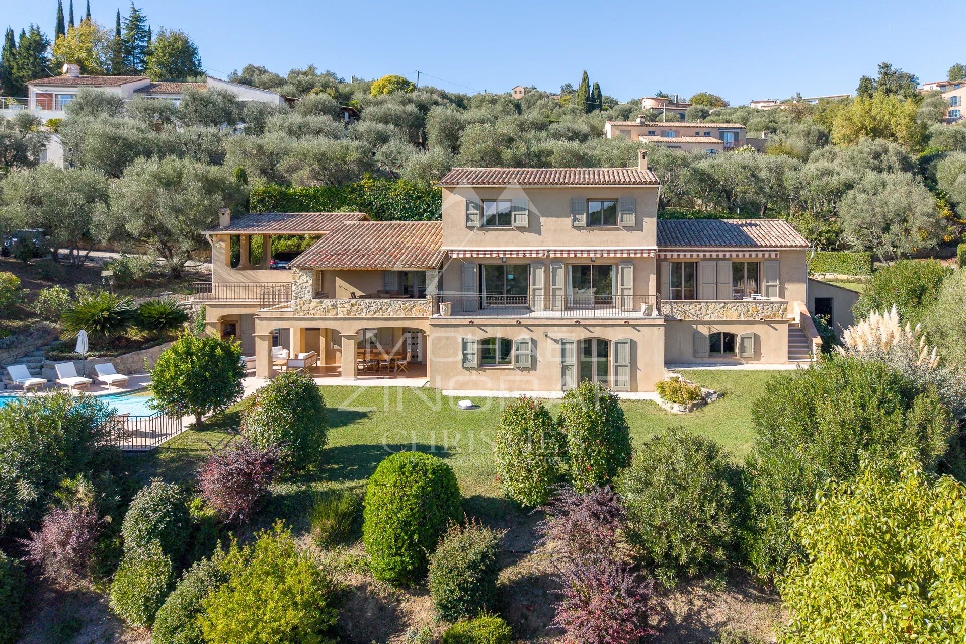 Arrière-Pays Cannois - Villa provençale au calme - 5 chambres