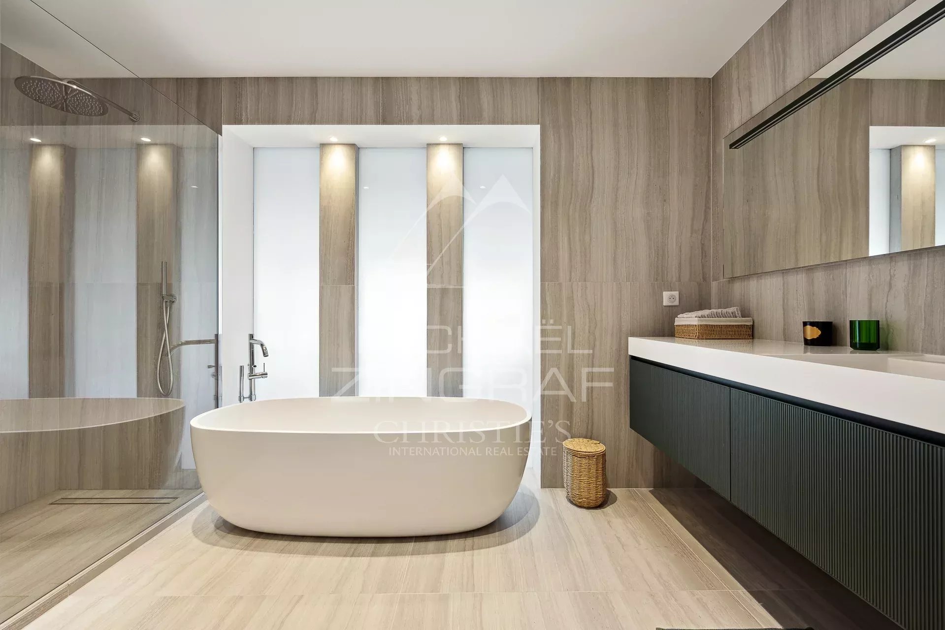 EZE BORD DE MER – KOMPLETT RENOVIERTE VILLA – PANORAMABLICK AUF DAS MEER