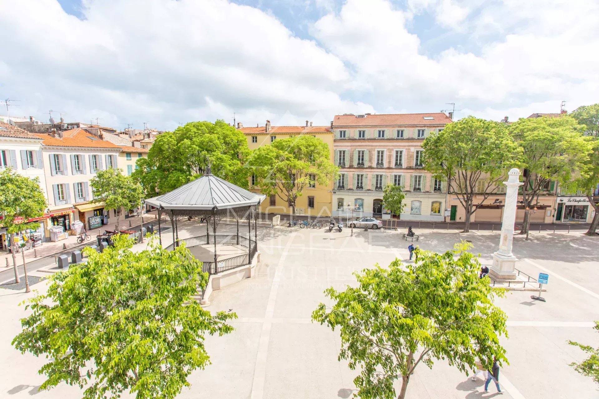 Immeuble de rapport au cœur de la Vieille Ville d’Antibes