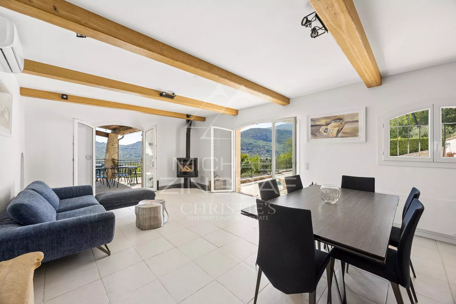 Tourrettes-sur-Loup : Charmante bergerie avec vue panoramique
