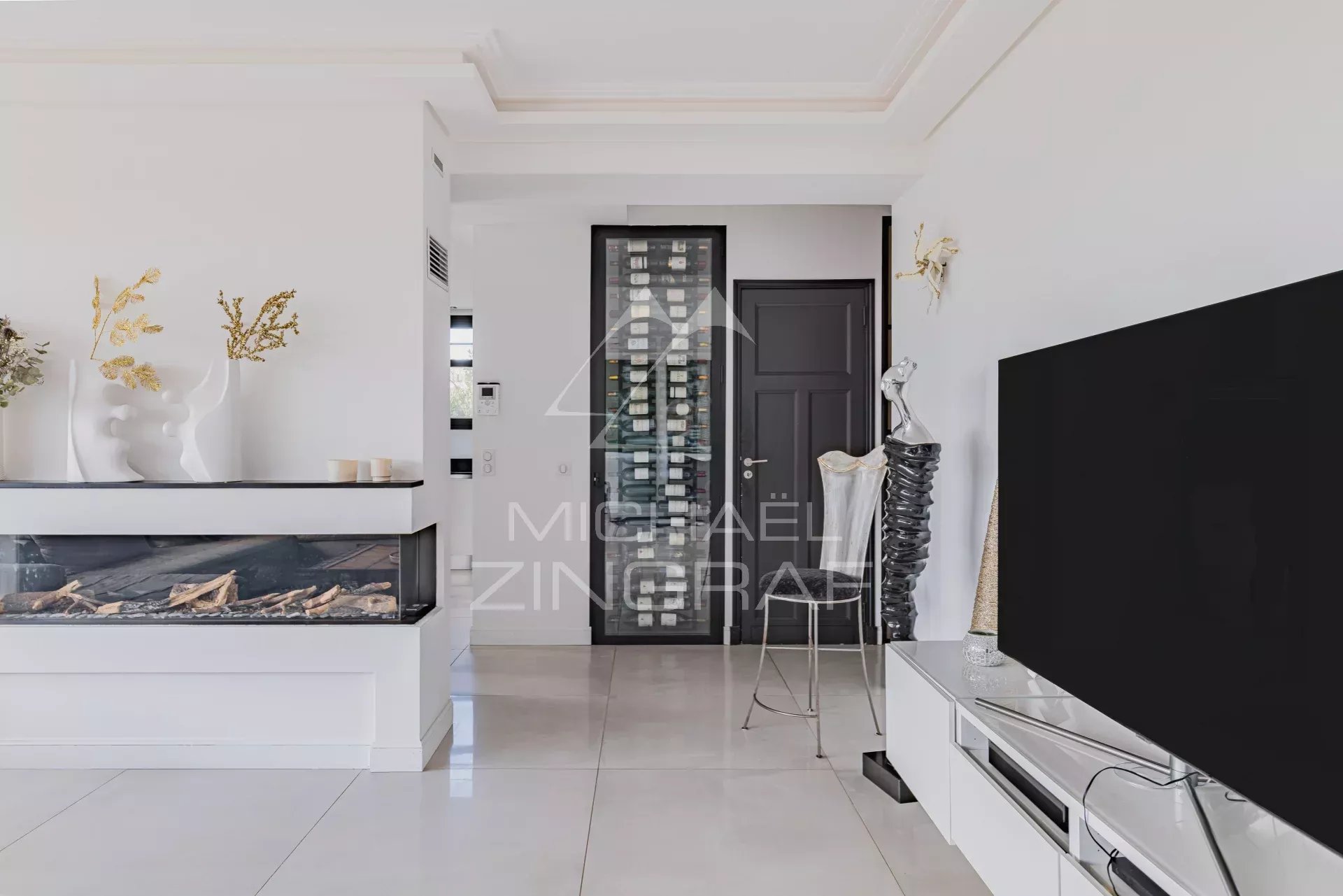 PROCHE PLAGE ARCACHON - VILLA DE 8 PIÈCES AVEC PISCINE