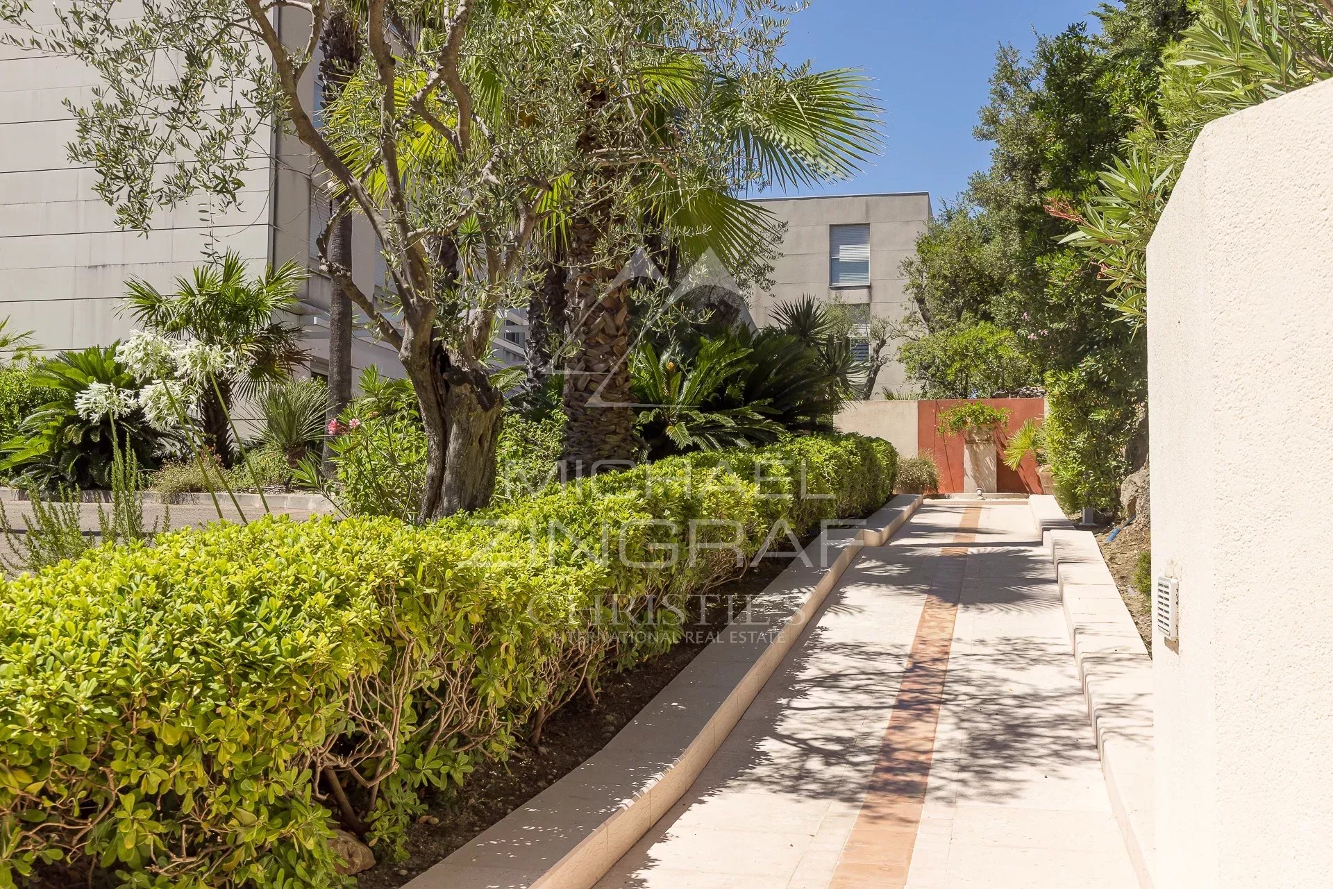 Appartement d’exception avec vue mer panoramique – Cap d’Antibes