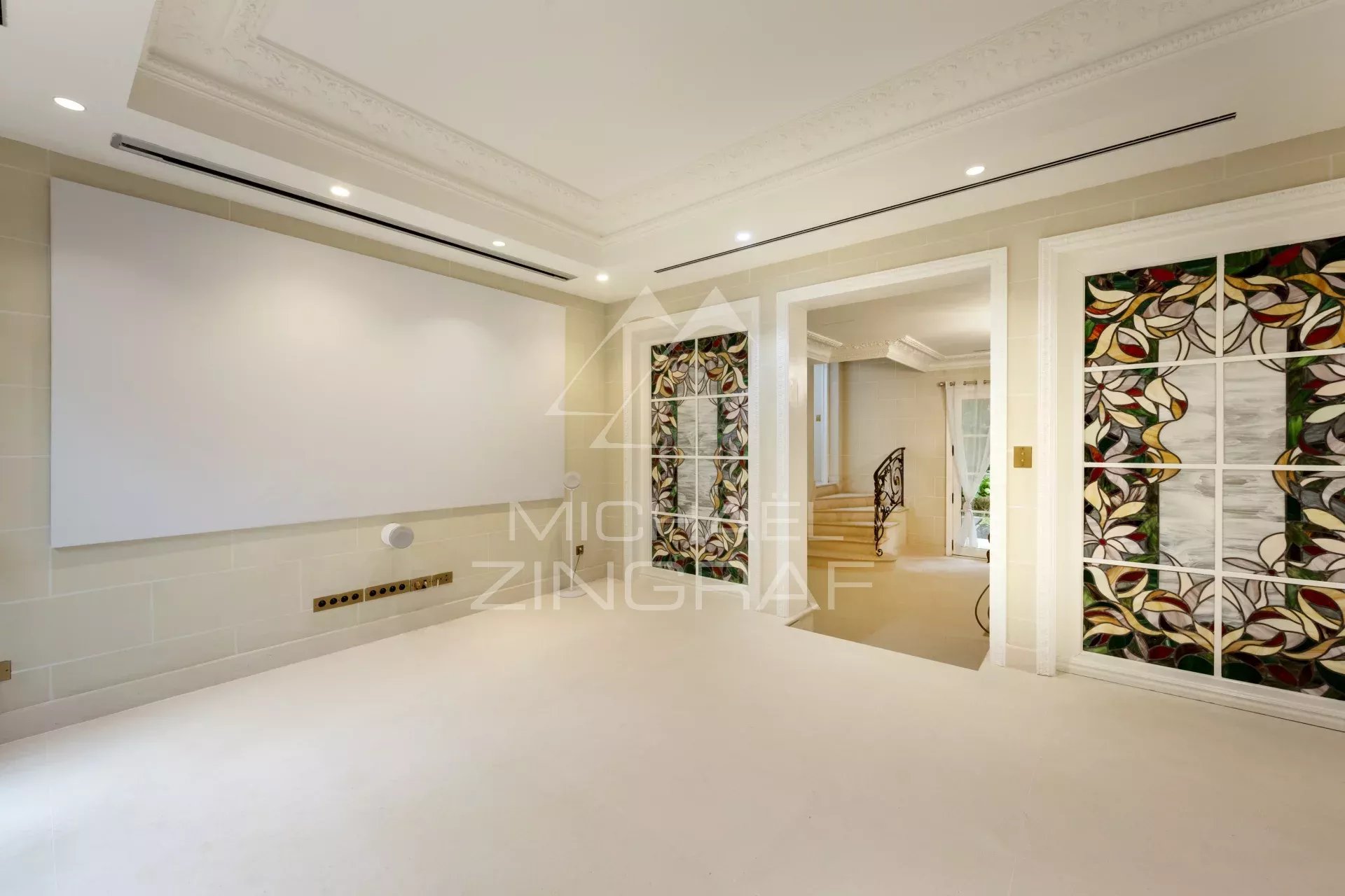 A vendre - Hotel Particulier - Jardin - Piscine