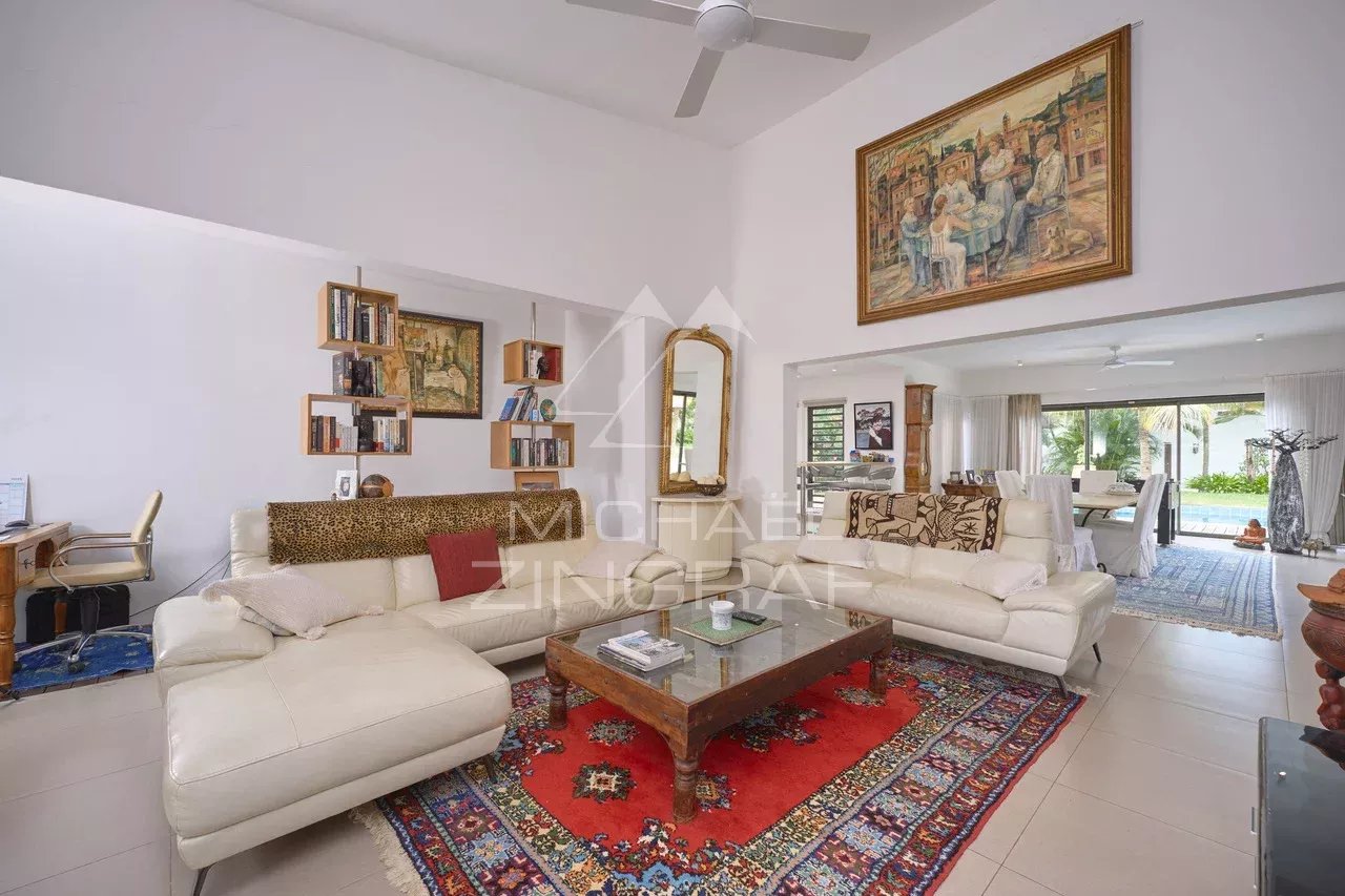 Villa in a Secure Residence in Grand Bay