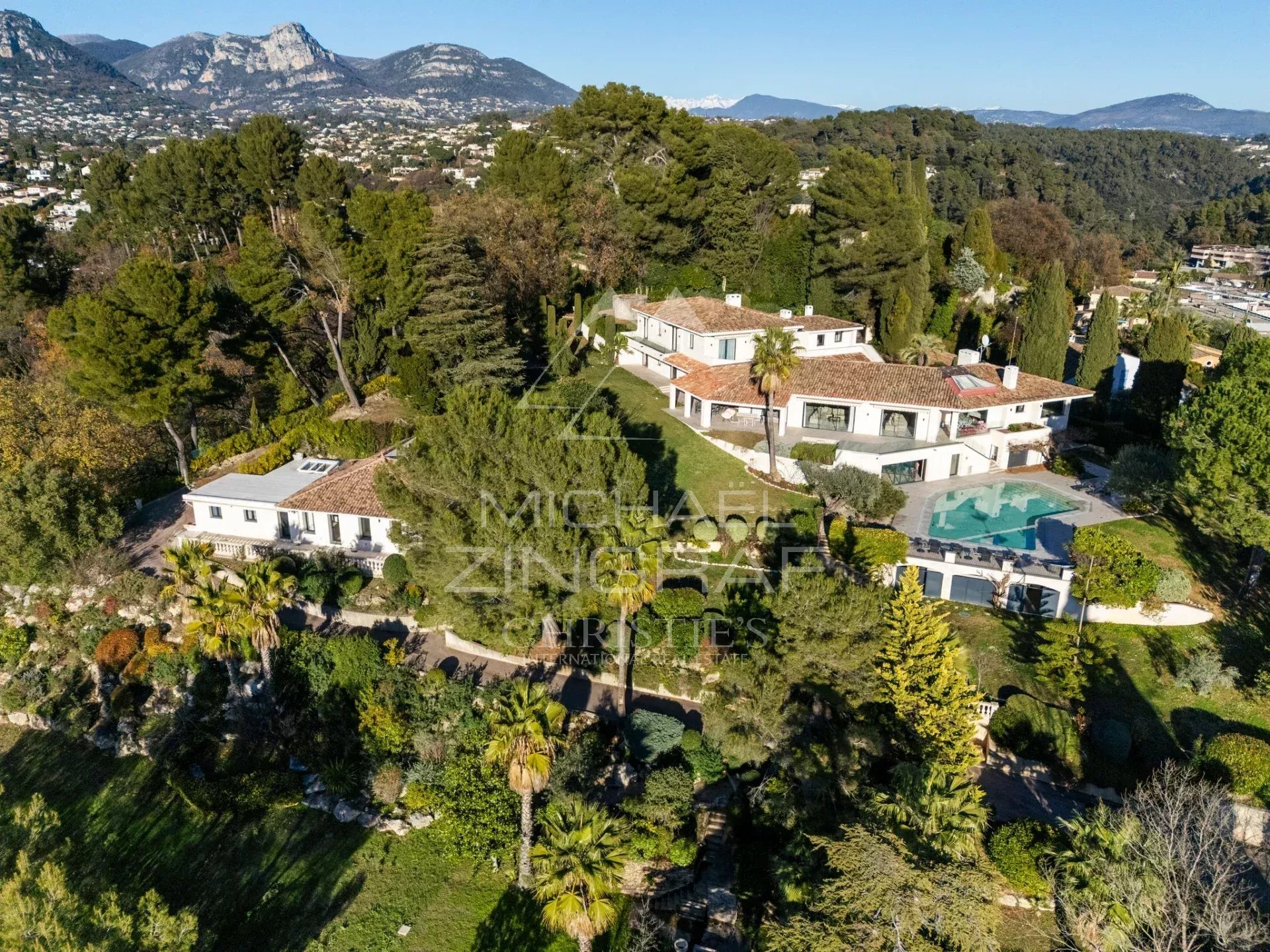 Vence – Architektenvilla mit freiem Blick auf Saint-Paul-de-Vence bis zum Meer
