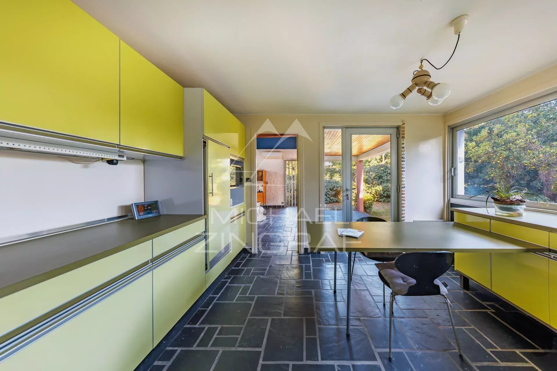 Maison d’architecte, Quartier Pereire, Plage à pieds.