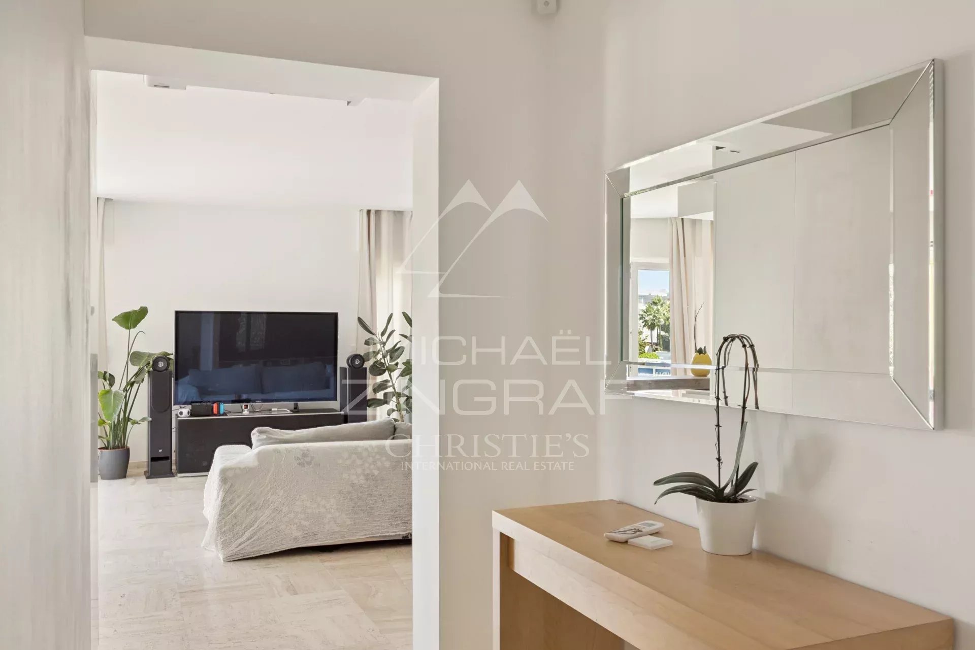 Splendid 3 rooms in the heart of Palm Beach