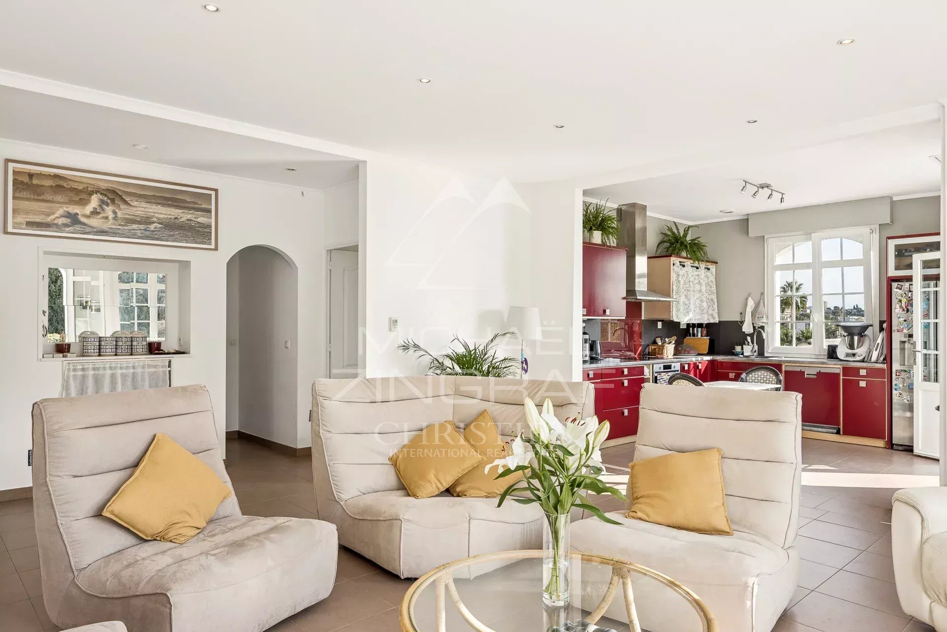 Antibes - Eucalyptus - Villa und Baugrundstück