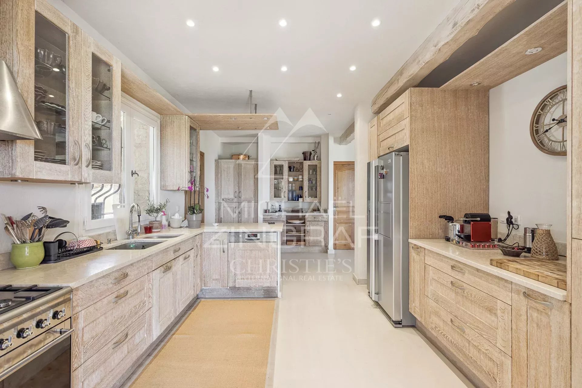 Proche Saint-Paul de Vence - Superbe mas avec vue panoramique mer