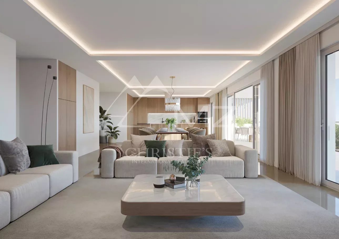 **Außergewöhnliche Gelegenheit: Dachvilla in der Nähe des Hyperzentrums von Cannes**