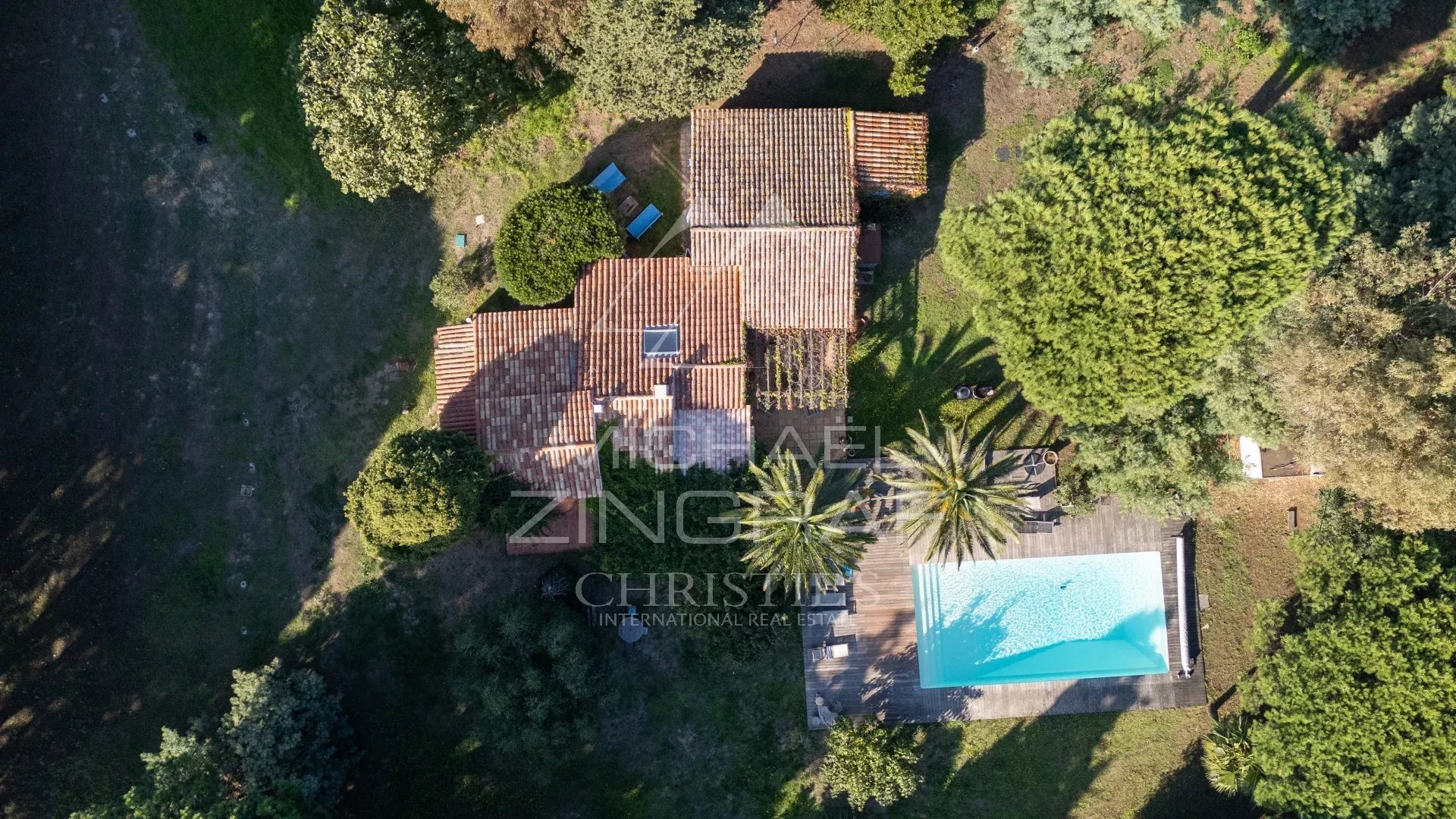 Ramatuelle – Charming Villa in the Heart of an Exceptional Location