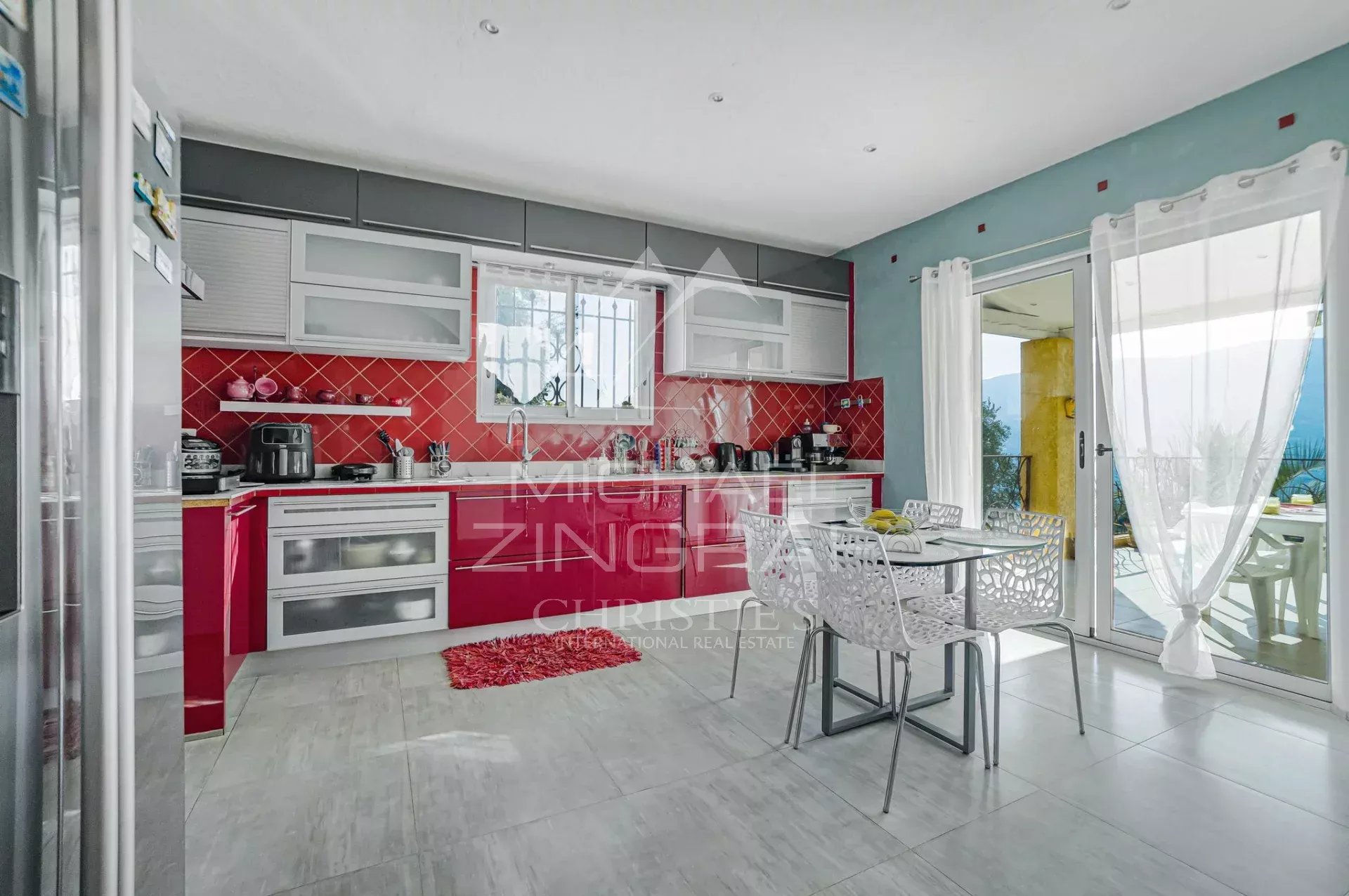 Proche Nice - Colomars - Superbe propriété familiale