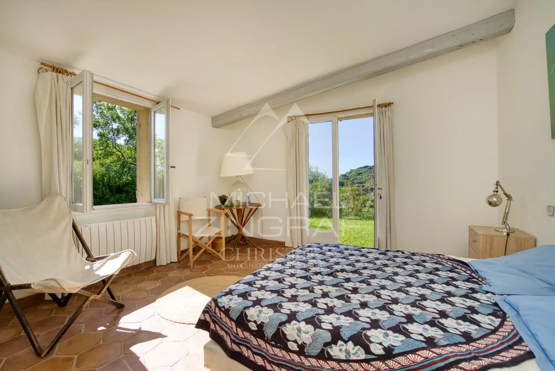 Ramatuelle – Vue imprenable sur la mer et le village