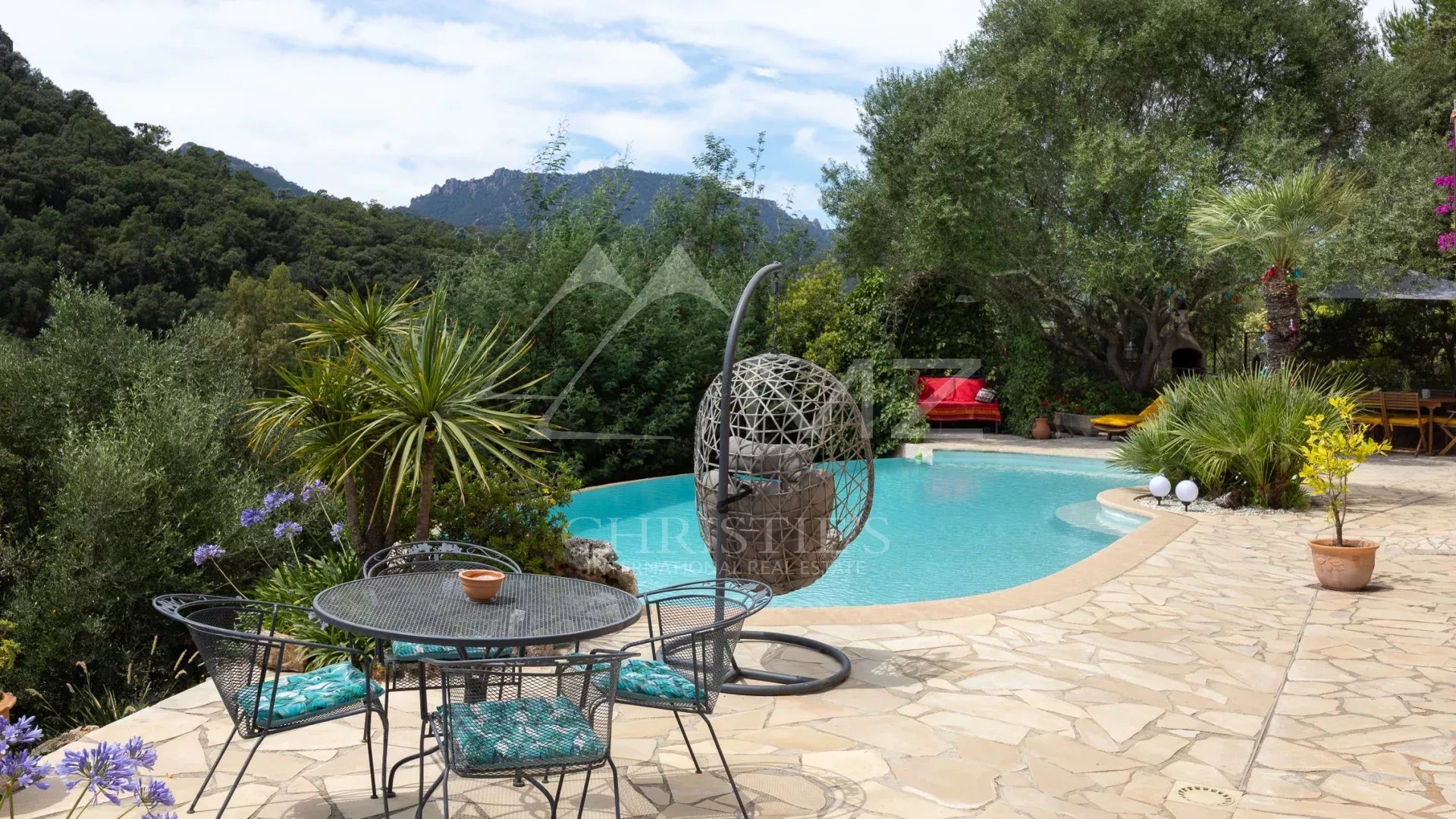 Mandelieu-La Napoule - Charming Provencal house in a sought-after location