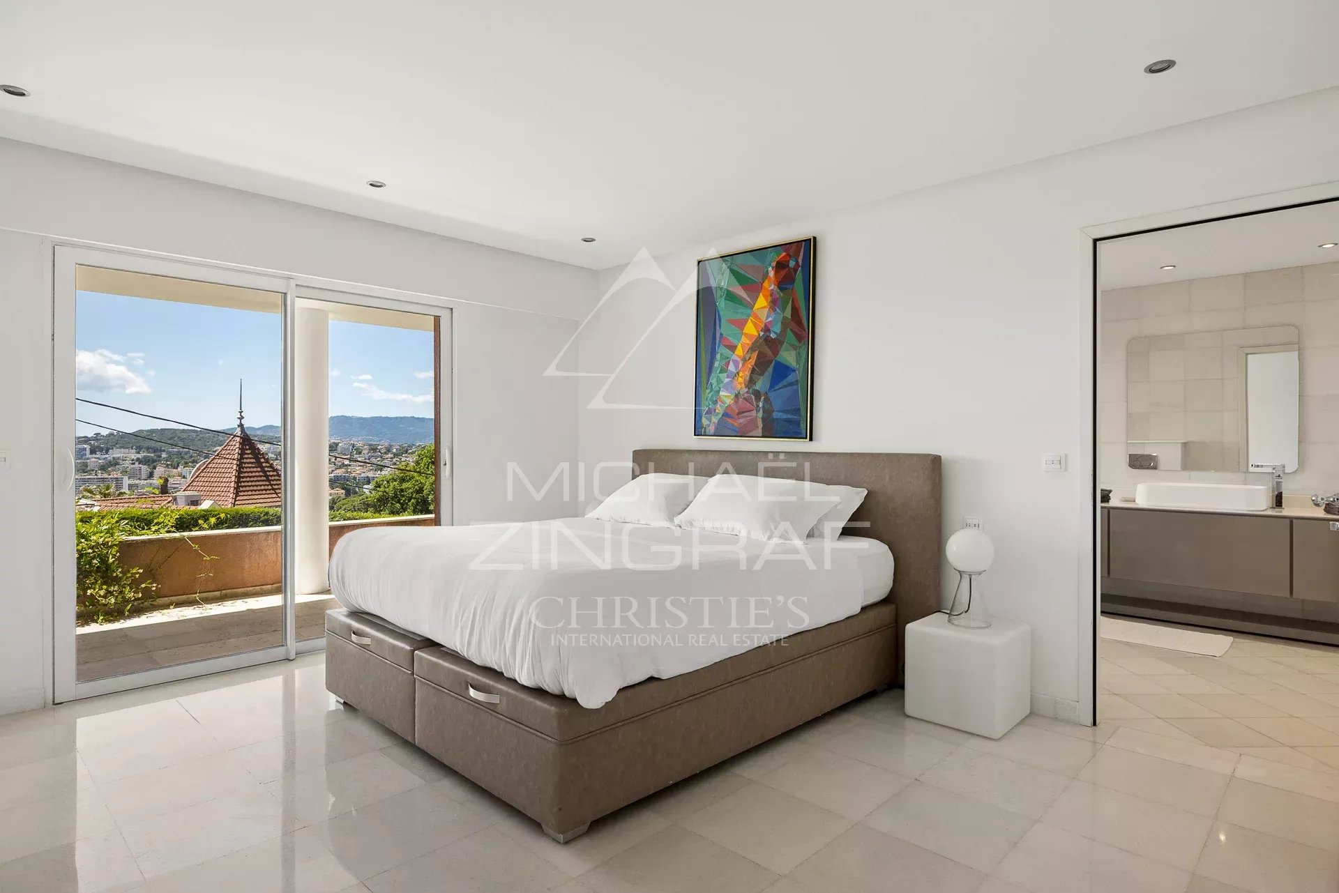 Cannes - Somptueuse villa neuve