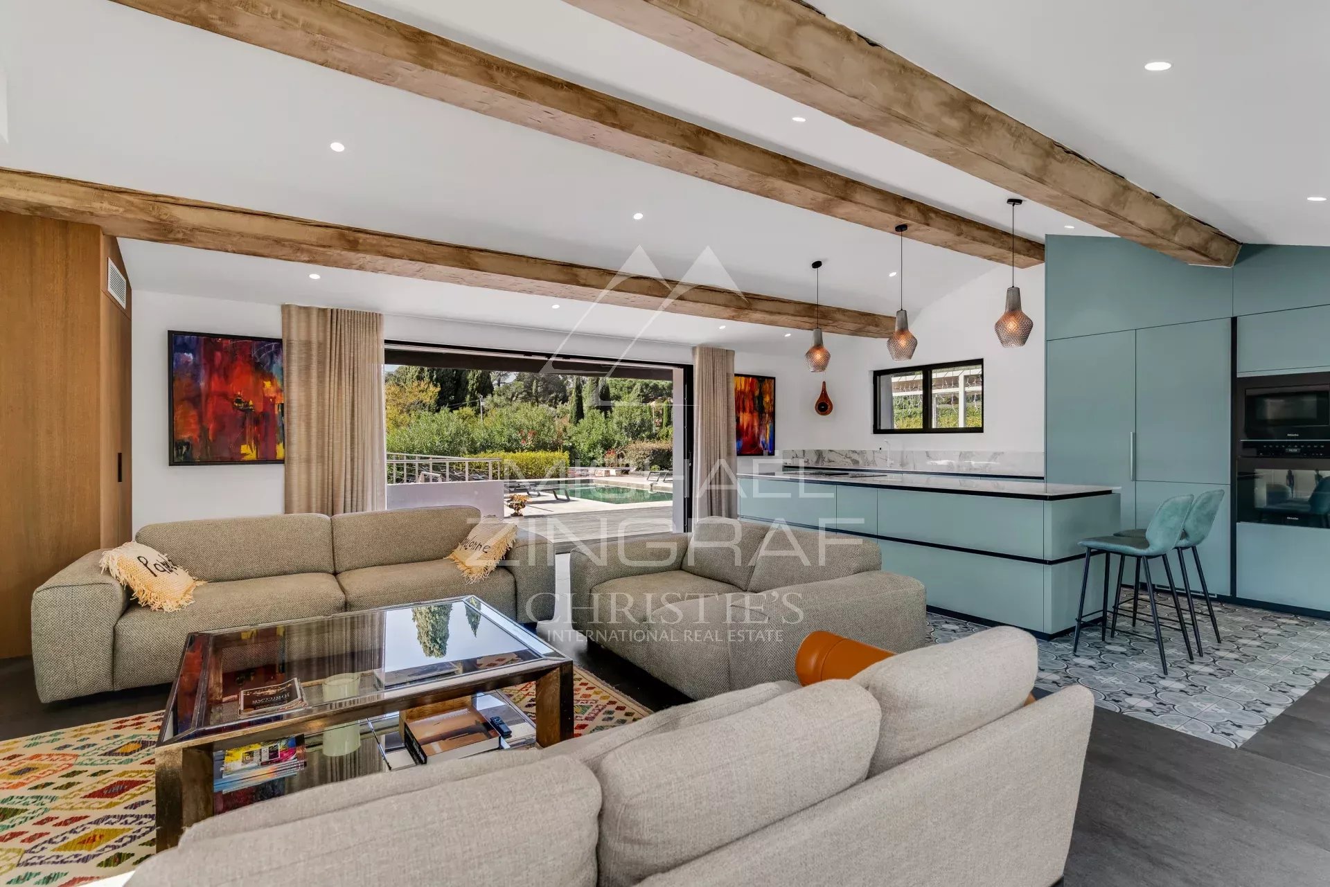 Gigaro, außergewöhnliches Haus in einer privaten Wohnanlage, nur wenige Gehminuten von den Stränden von Gigaro entfernt