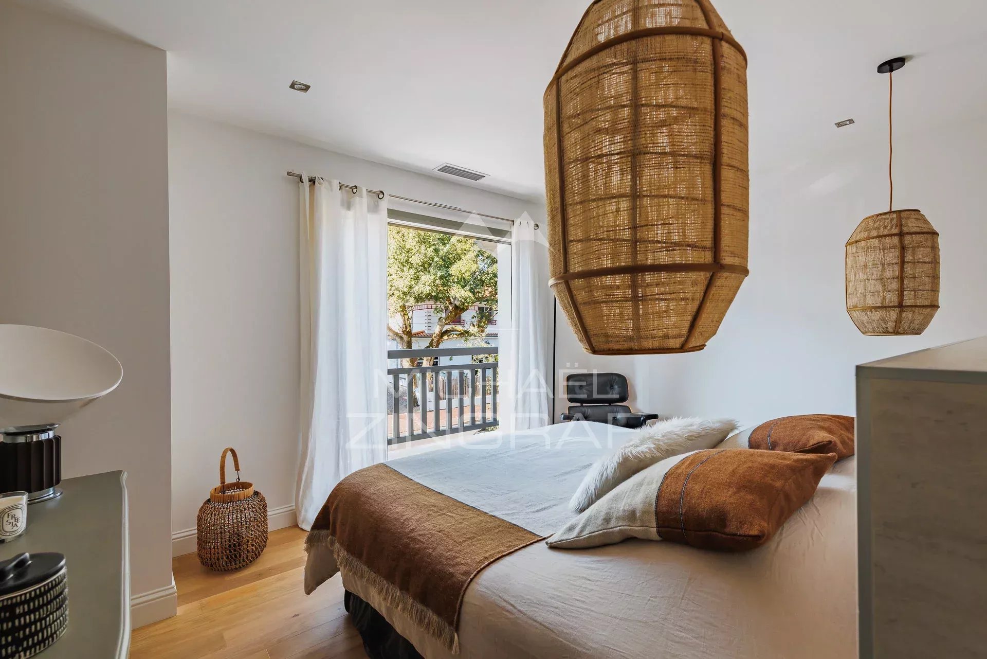 Abatilles – Elegante Familienvilla mit Pool