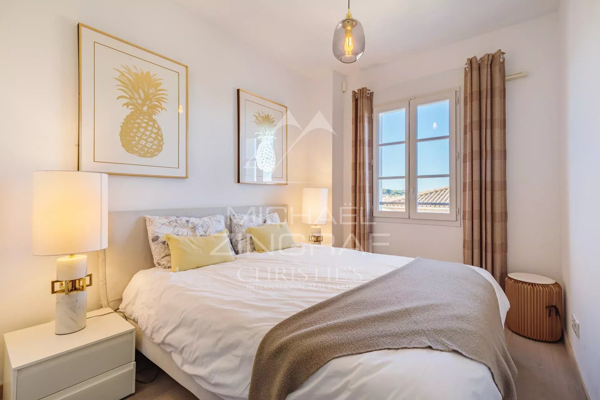 Saint-Tropez centre - Exceptionnel appartement de 3 chambres avec grande terrasse