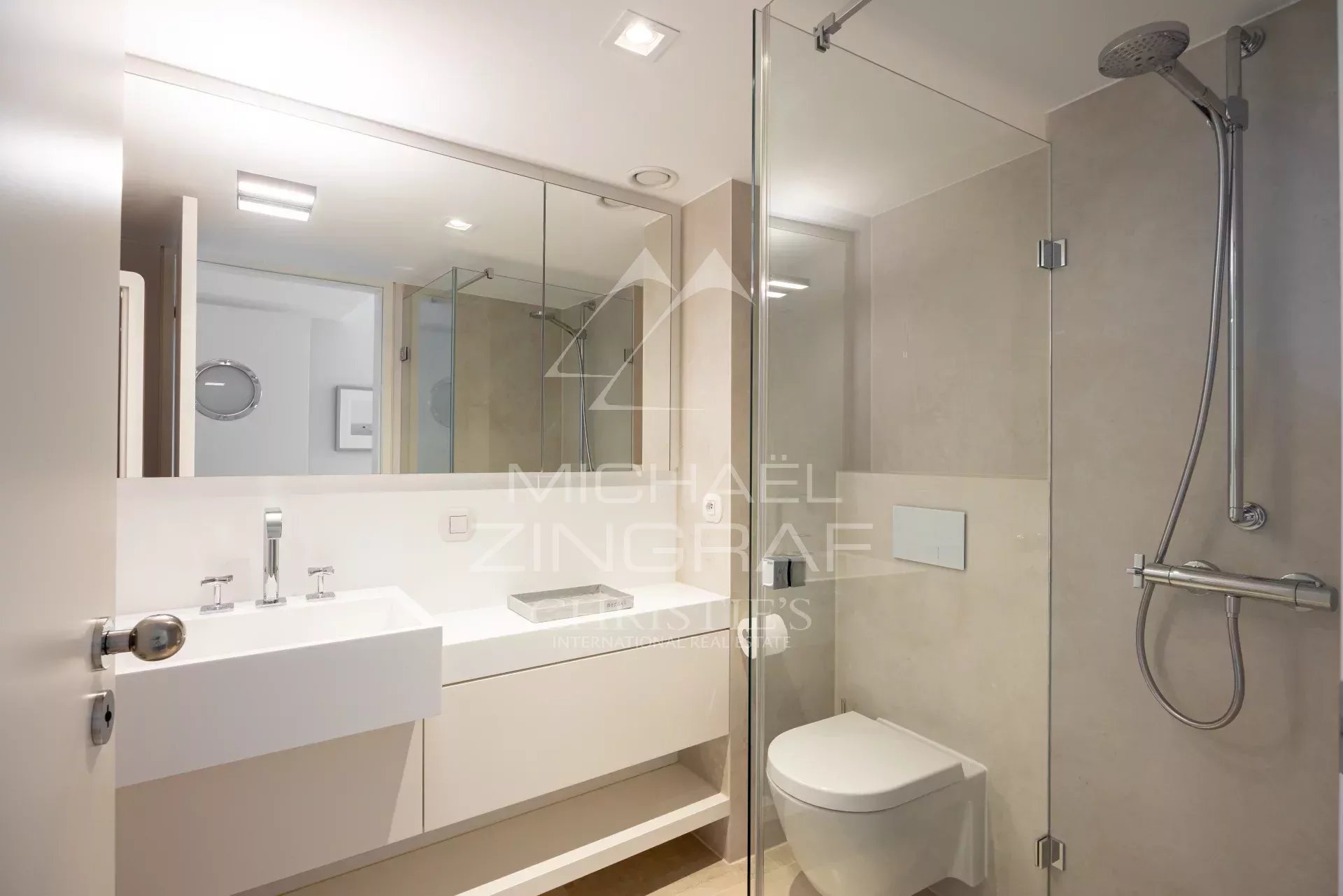 Palm Beach – 3-Zimmer-Wohnung im Yacht-Standard