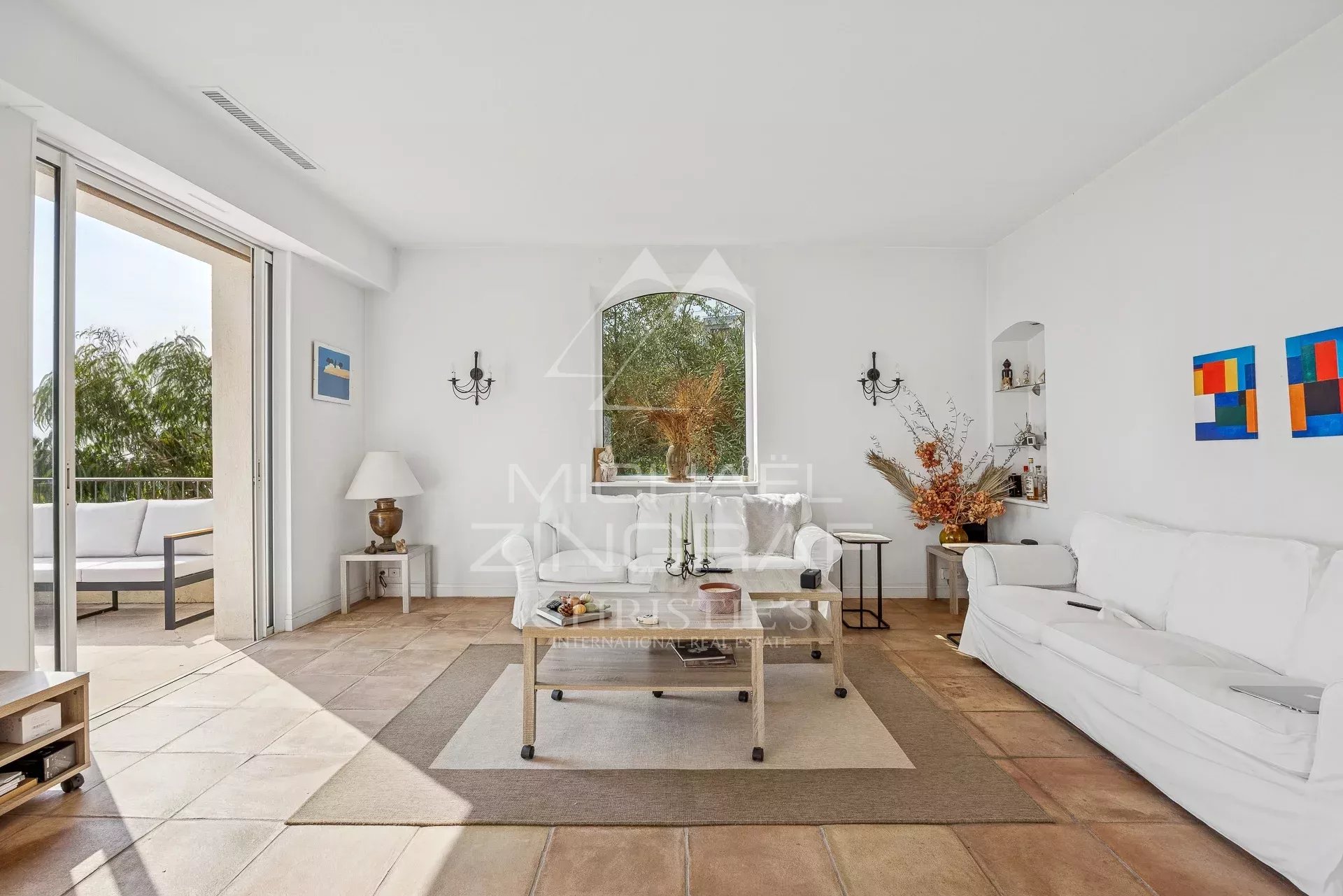 Charmante villa en pierre avec vue mer panoramique