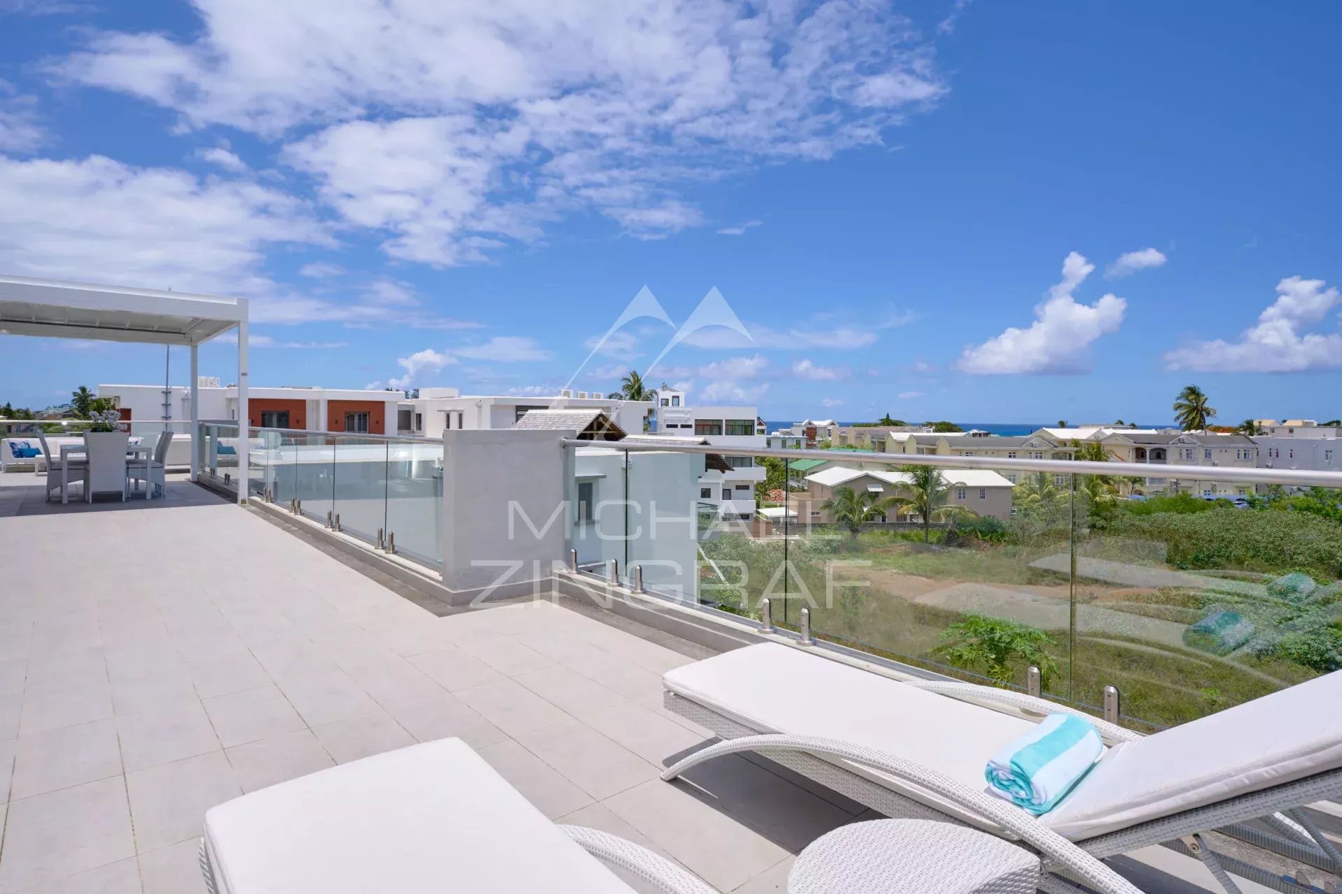 3-Schlafzimmer-Penthouse in einer modernen Wohnanlage – Trou aux Biches