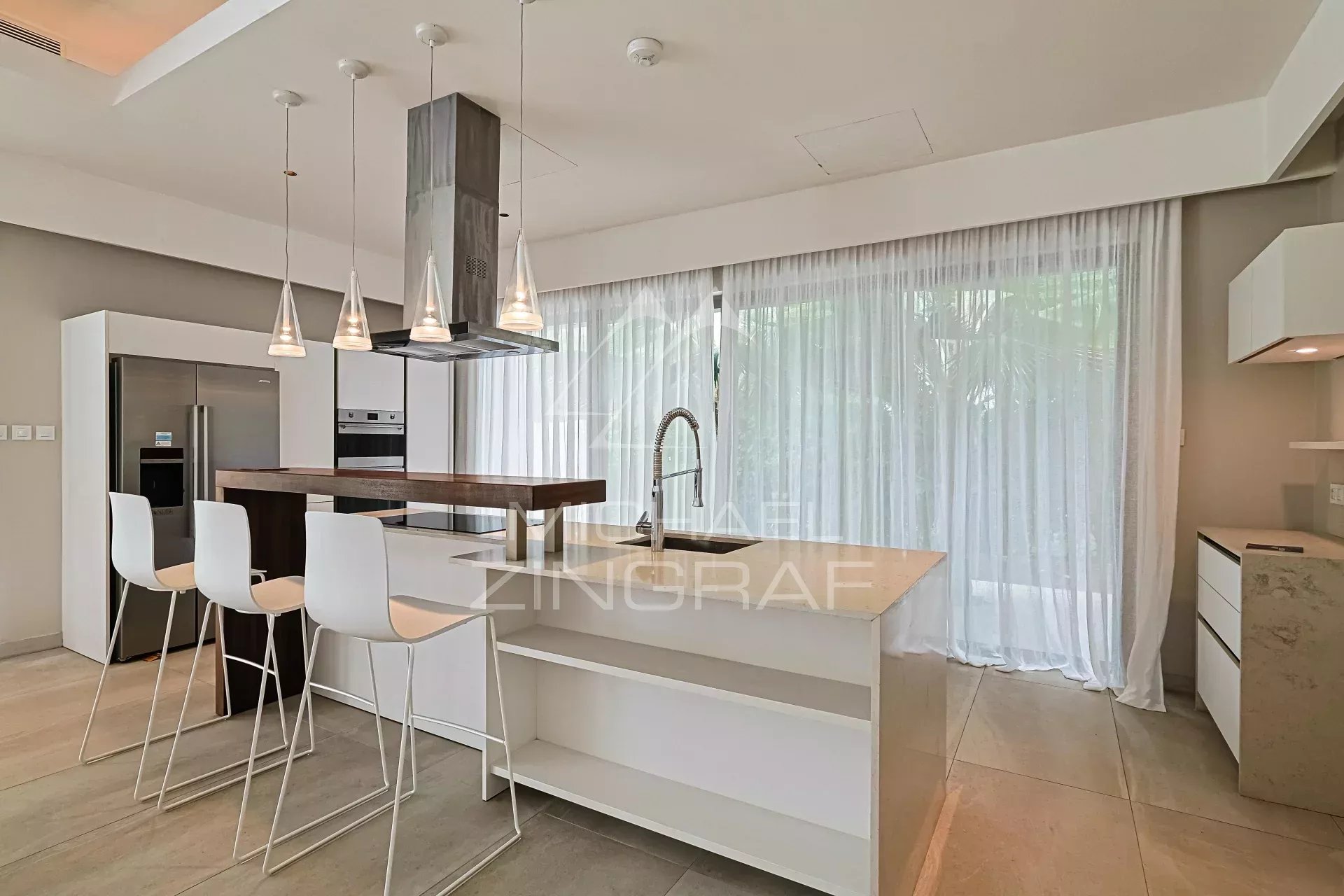 Villa Contemporaine d’Exception au Cœur de The Gardens – Anahita