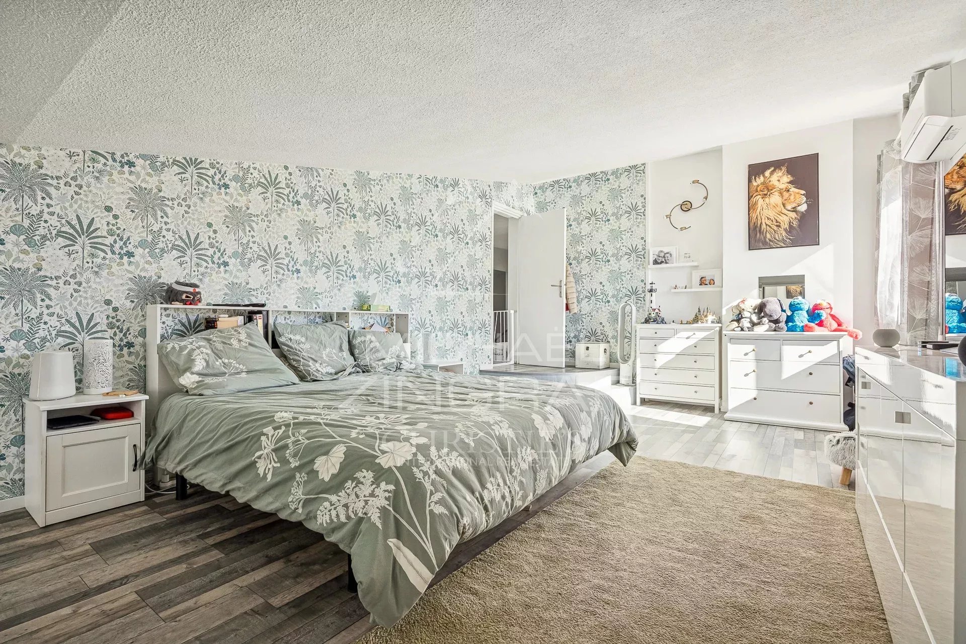 VILLA RENOVEE - ANTIBES – TRAMONTANE