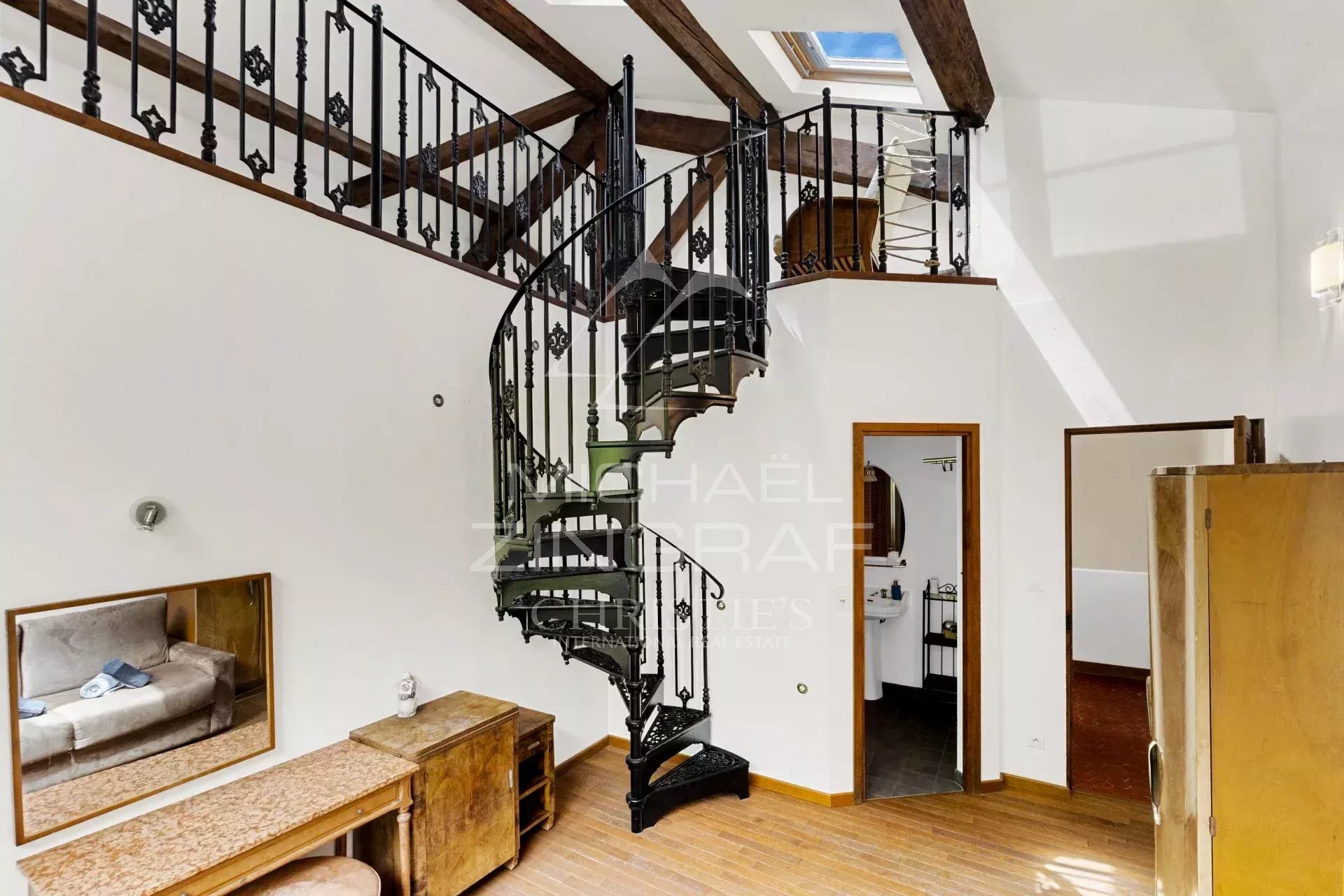 Propriété d’exception au cœur de la nature – Gréolières