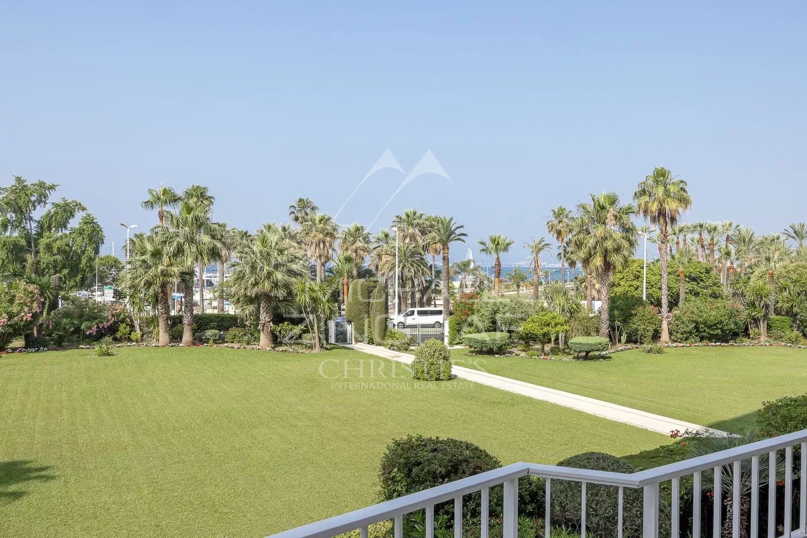 Cannes - Croisette - Magnifique 3 chambres