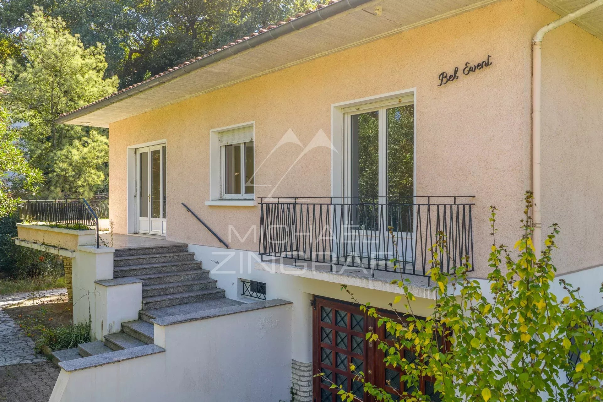 Quartier Pereire - Villa à rénover -