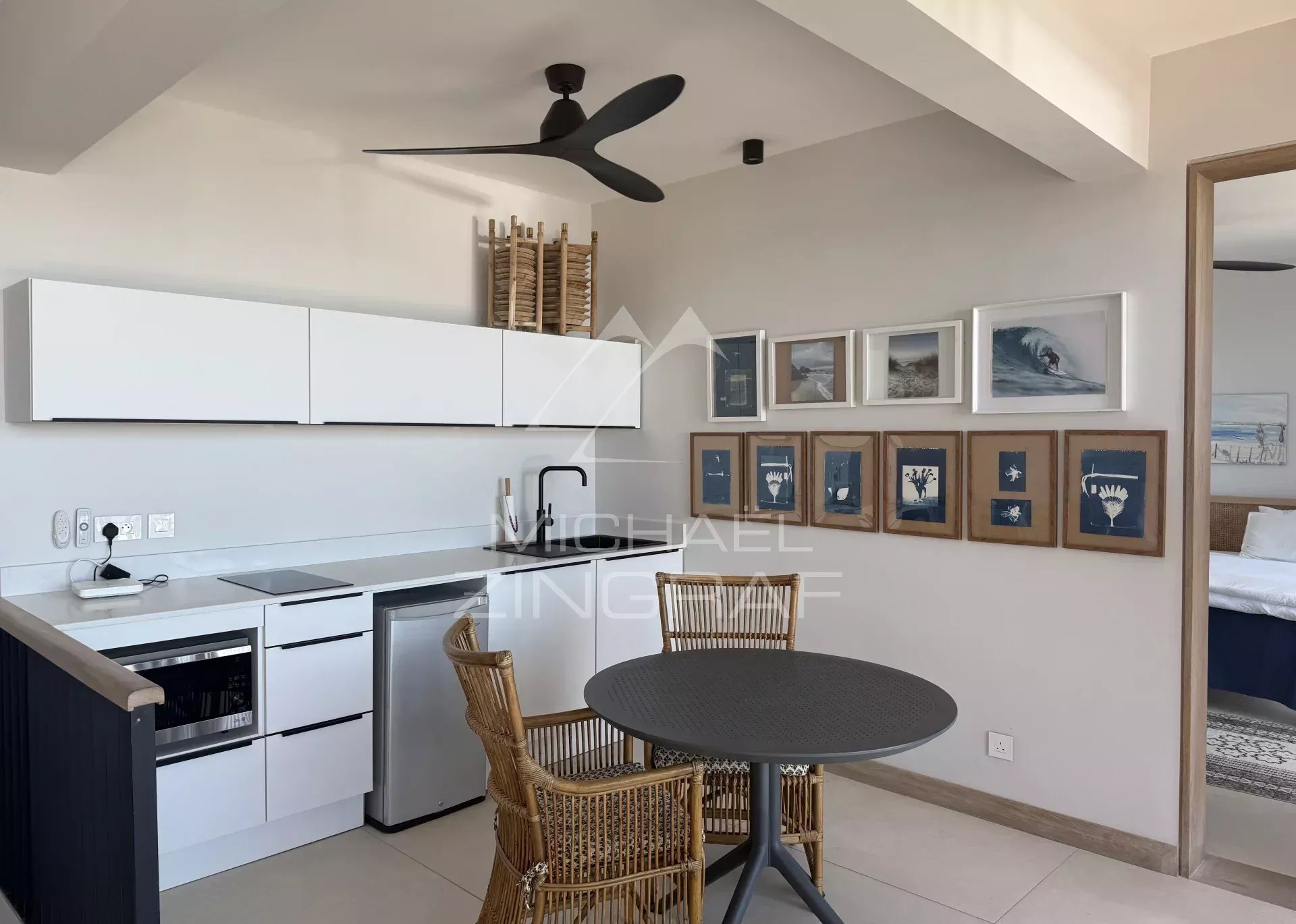 Luxury Penthouse with Sea Views – Pointe aux Canonniers