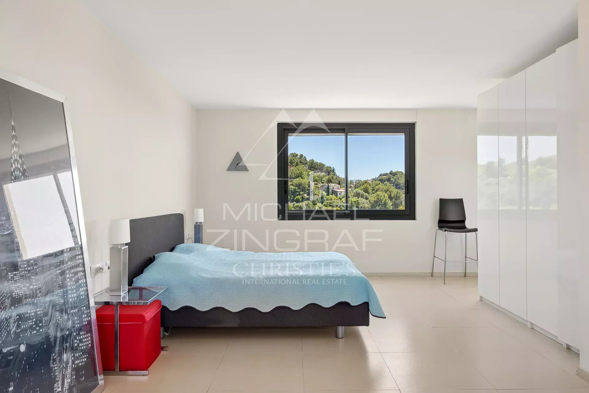 Proche Nice - Colomars - Superbe propriété de caractère avec vue panoramique exceptionnelle