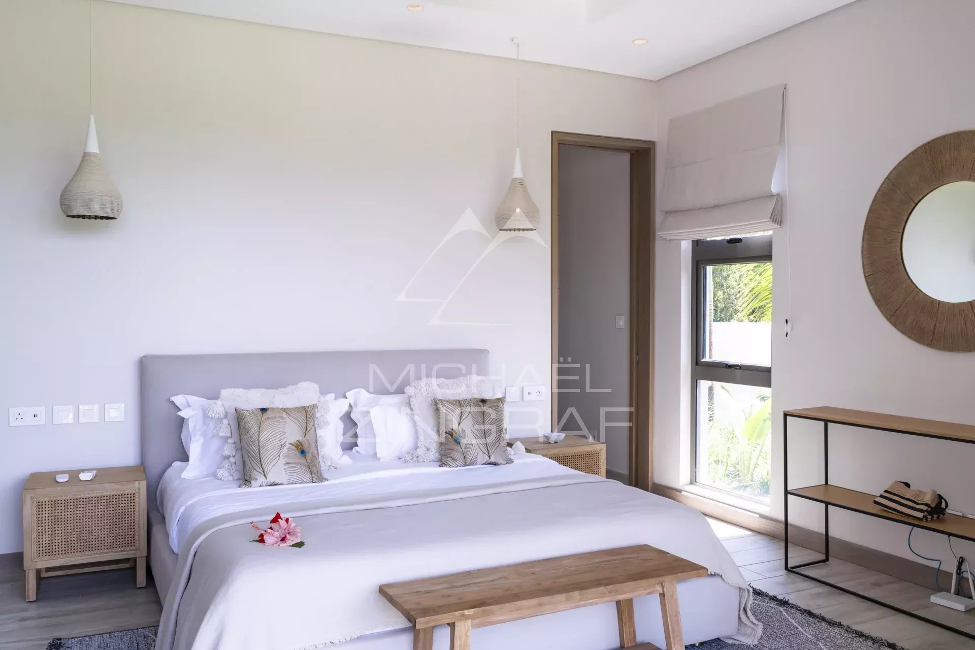 Villa d’Exception avec Vues Panoramiques à Anahita