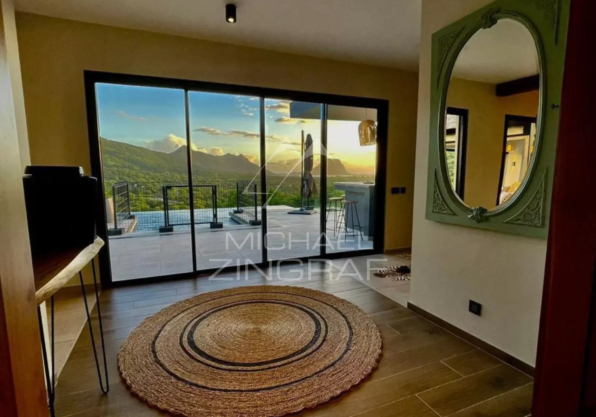 Exceptional Luxury Villa in Black River