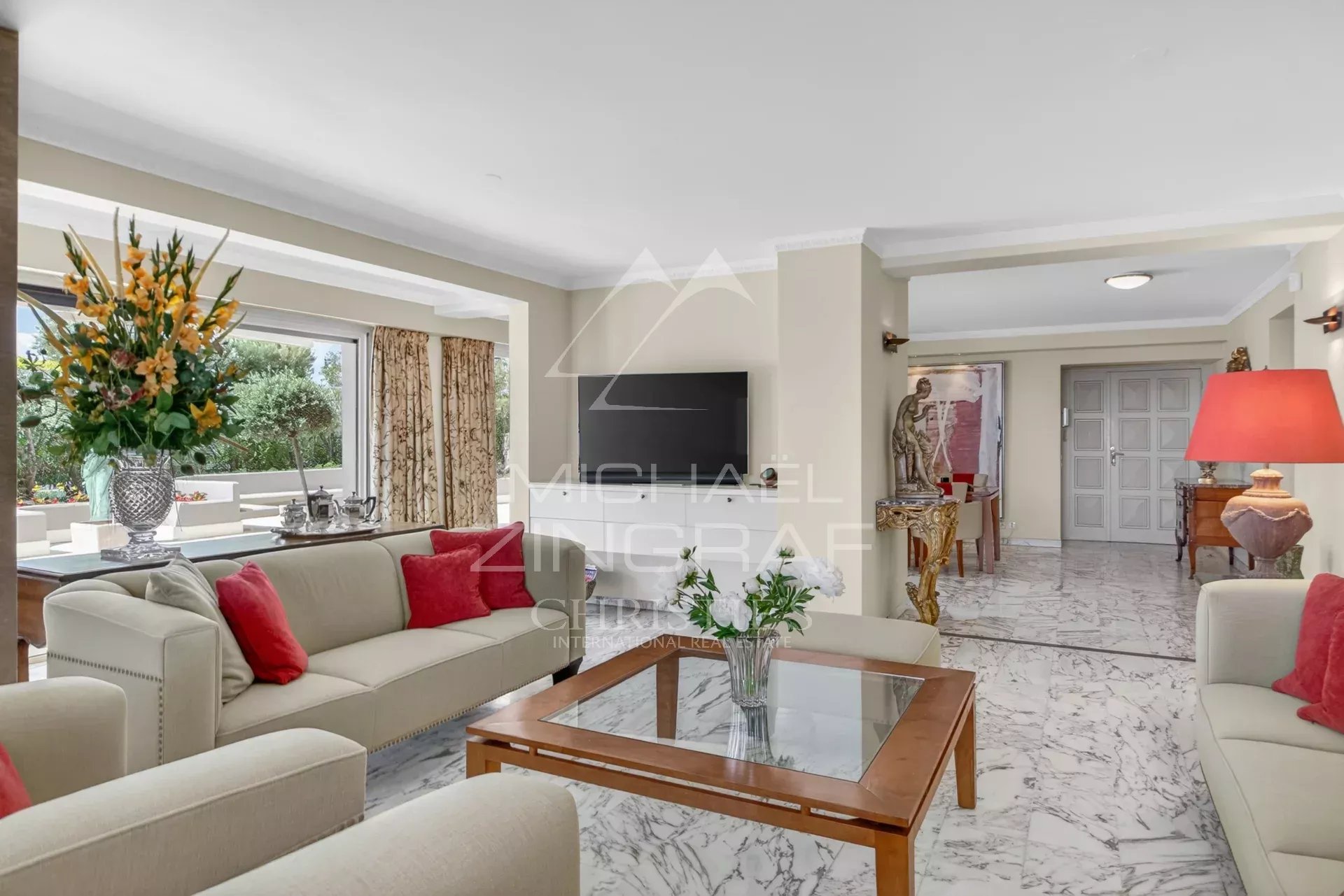 EXCLUSIVITE-CANNES APPARTEMENT D'EXCEPTION  DANS UNE RESIDENCE DE STANDING