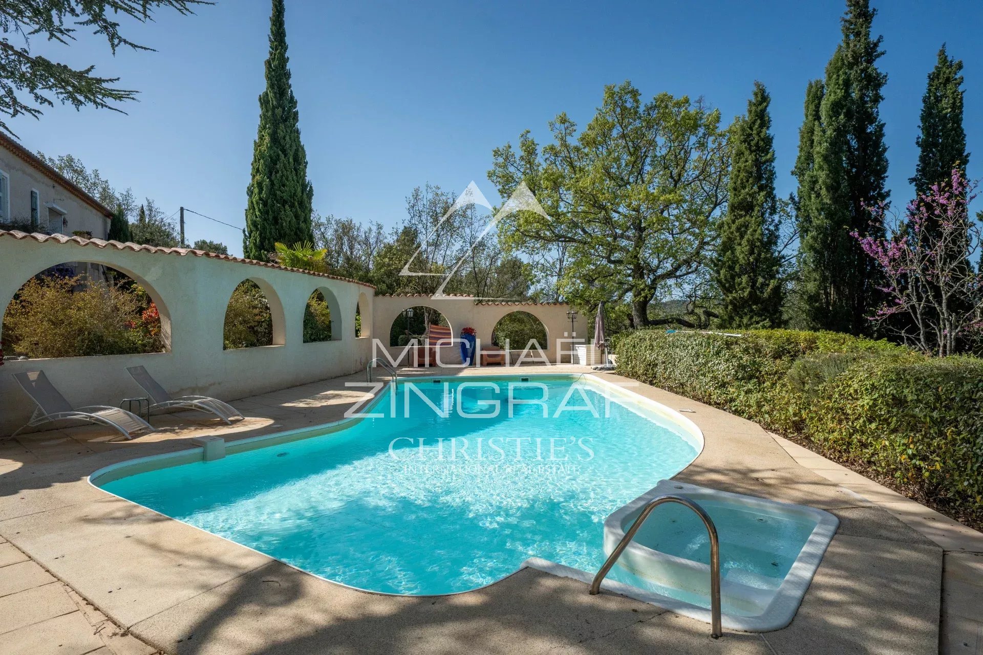 Außergewöhnliches provenzalisches Anwesen in Rians