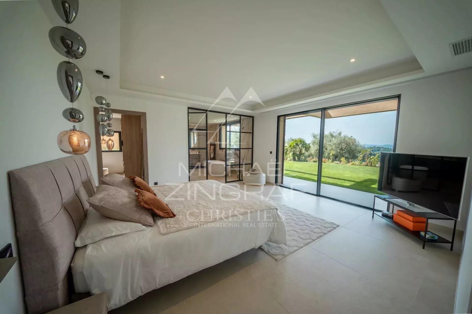 Opio – Villa contemporaine d'exception au sein d'un domaine privé