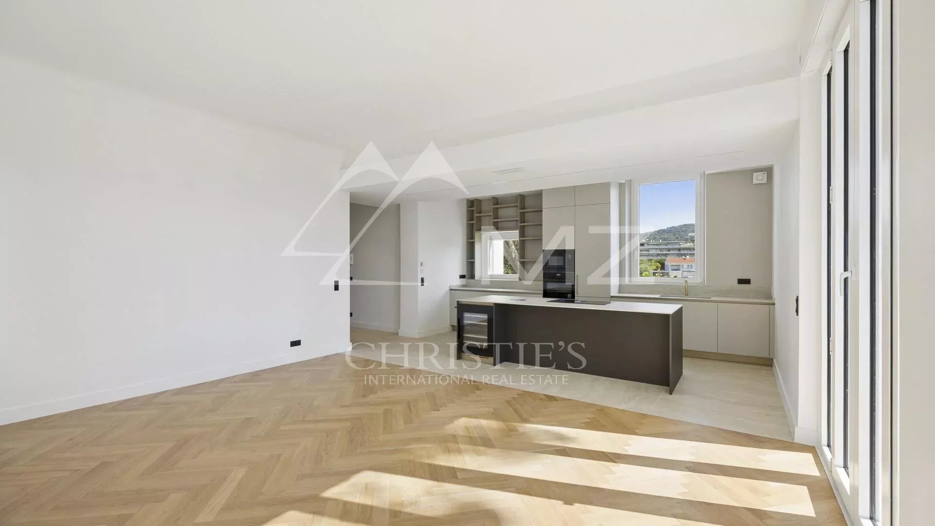 Le Cannet Europe stunning volumes for this apartment