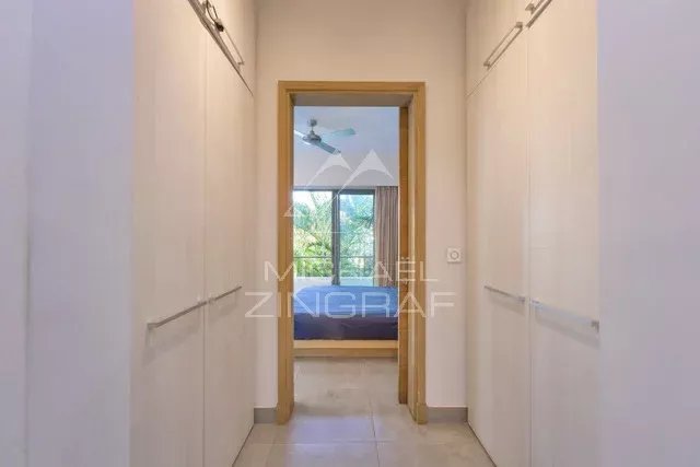 Elegante 2-Schlafzimmer-Wohnung in Choisy Les Bains