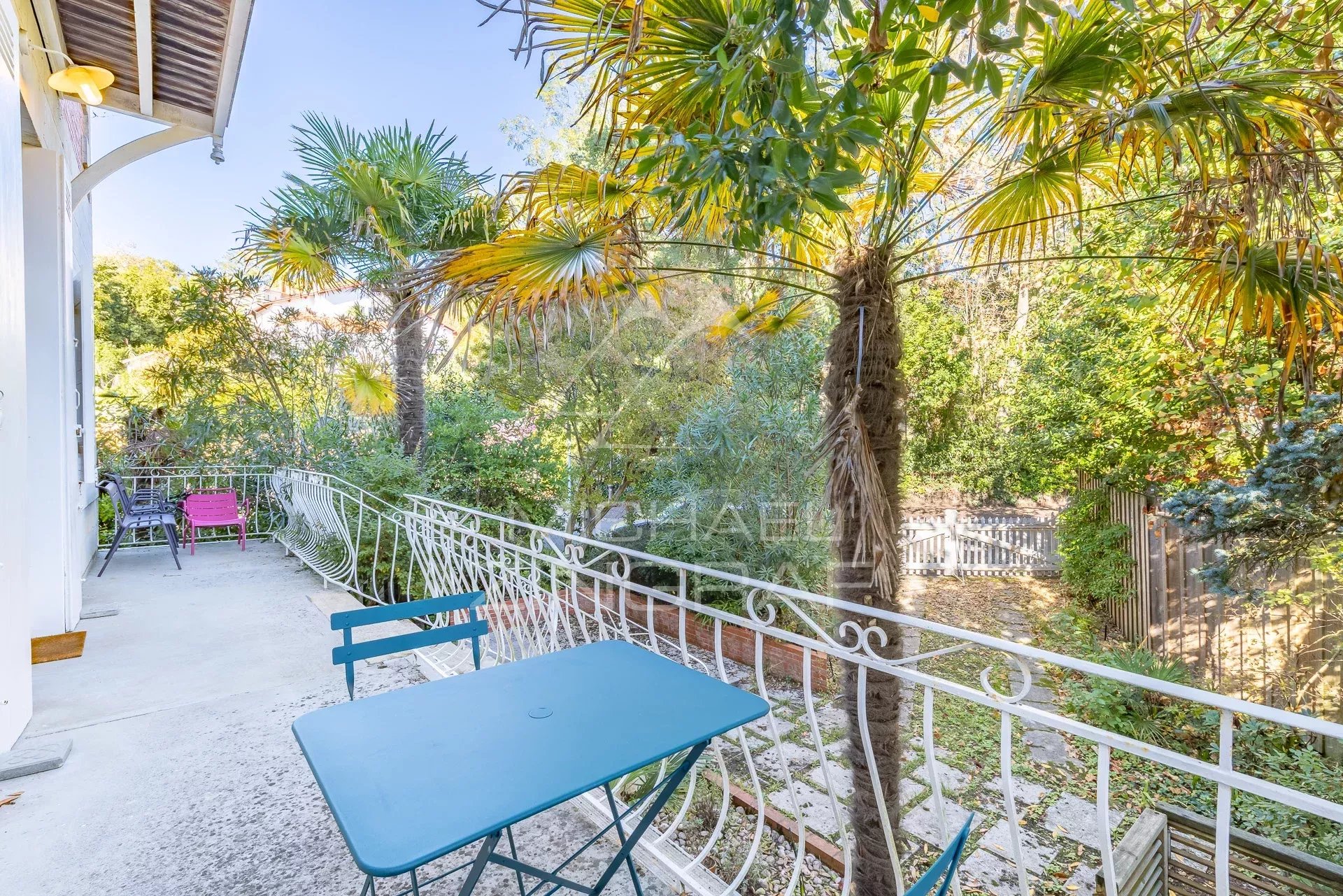 Élégant appartement avec jardin privatif – Ville d’Hiver, Arcachon