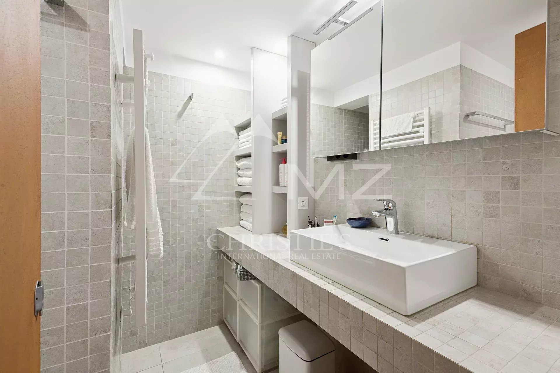 Im Viertel Petit Juas, einem Loft, das historischen Charme und Komfort vereint.