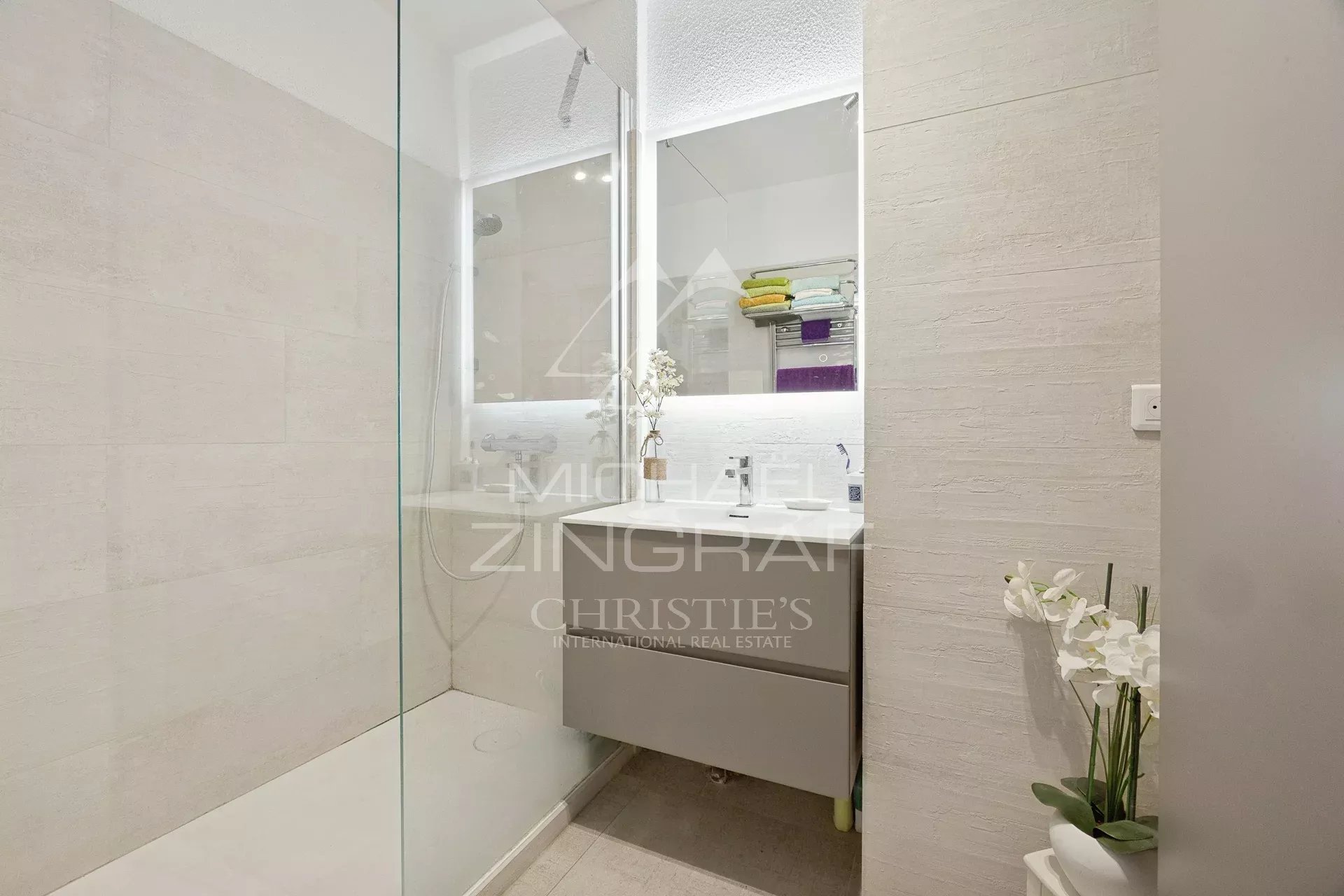 Charmant appartement 2P au coeur de la Marina