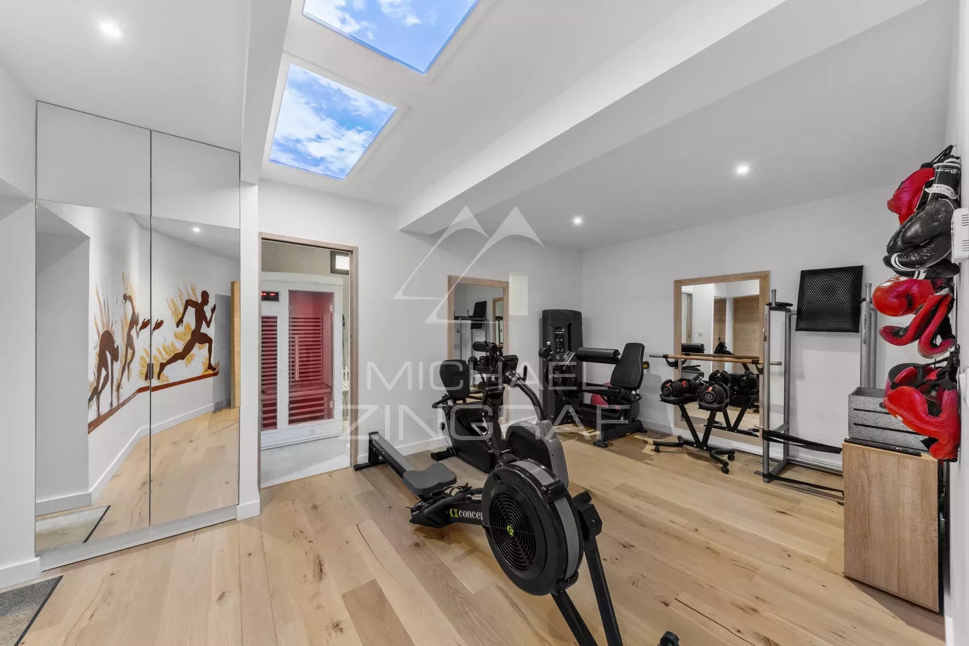 CENTRE-VILLE D'ARCACHON - VILLA HAUT DE GAMME AVEC SOLARIUM