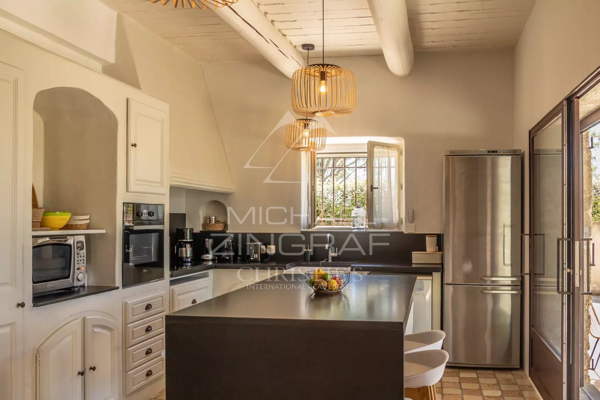 Gordes - Charmante maison provençale avec piscine et vue